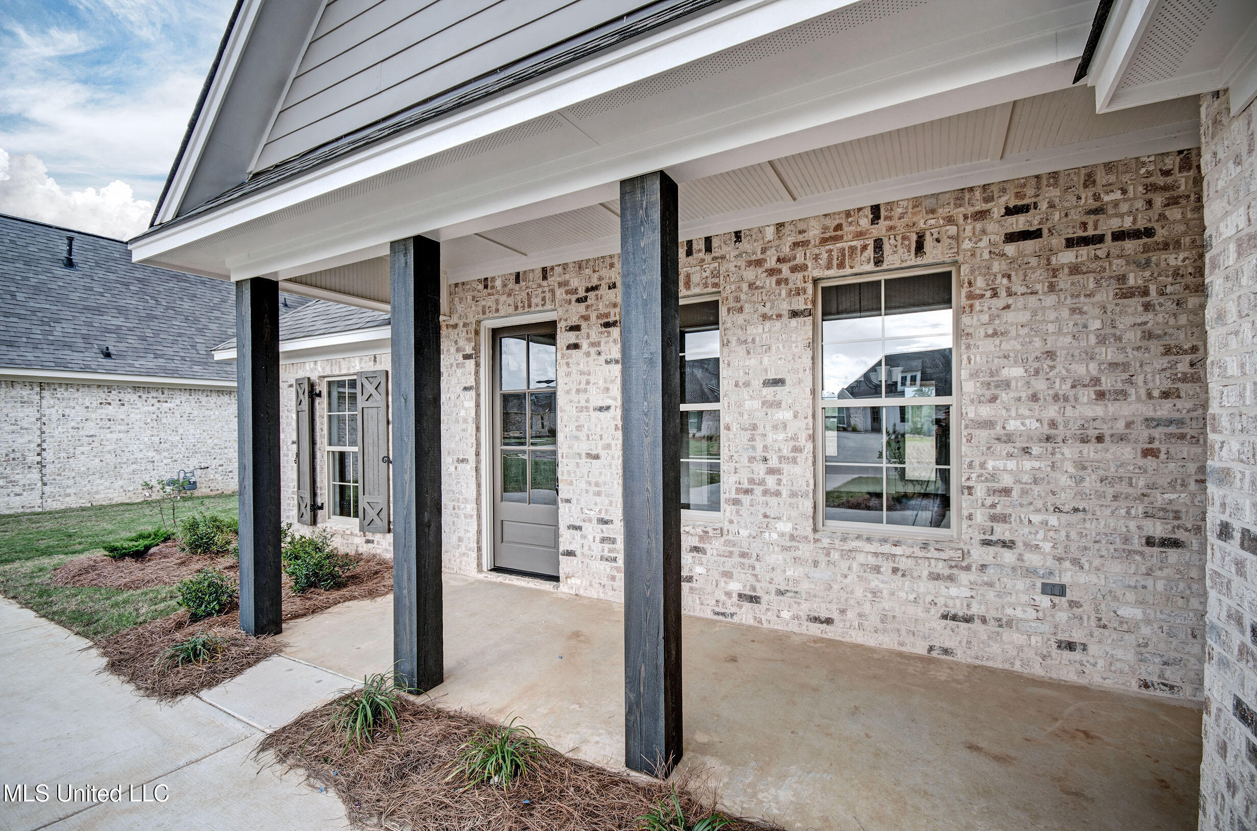 434 Baleigh Way, Canton, Mississippi image 3