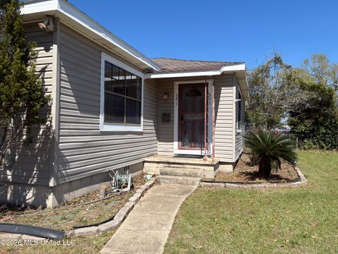 Homes For Rent - 391 Rodeo Drive<br/> Biloxi, MS 39531
