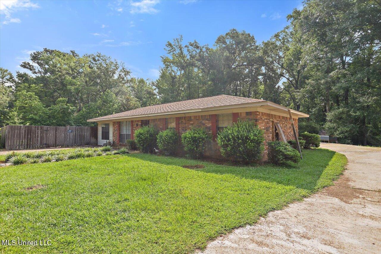 428 Simpson Circle, Mendenhall, Mississippi image 3