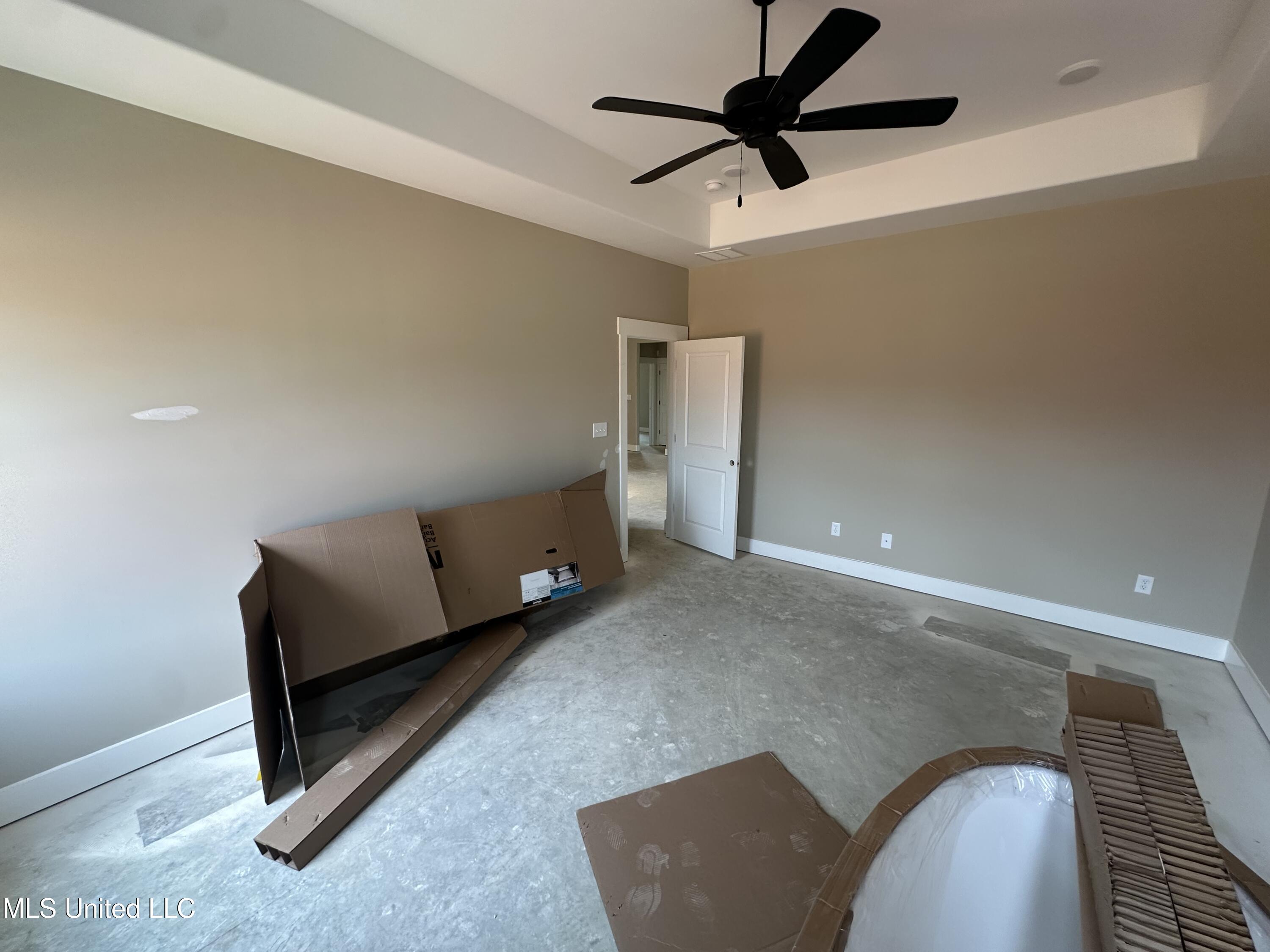 3755 Roland Drive, Southaven, Mississippi image 8