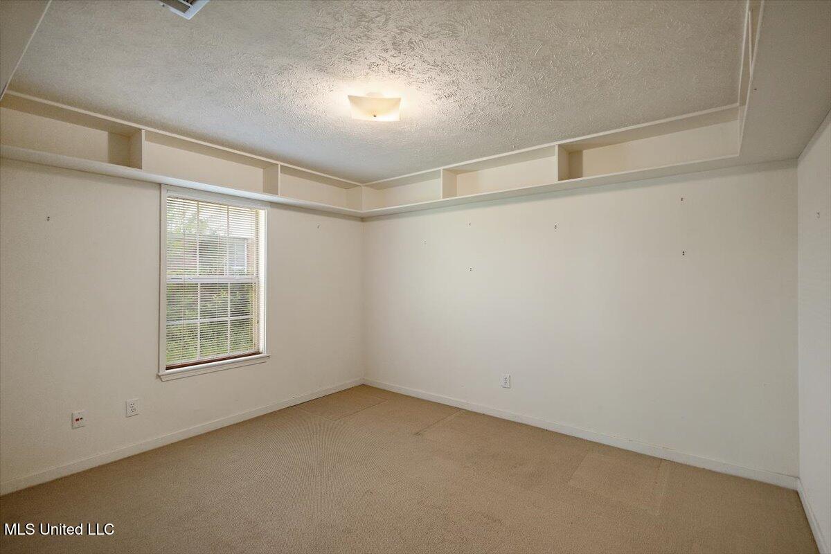 2012 Fox Hill Lane, Byram, Mississippi image 15