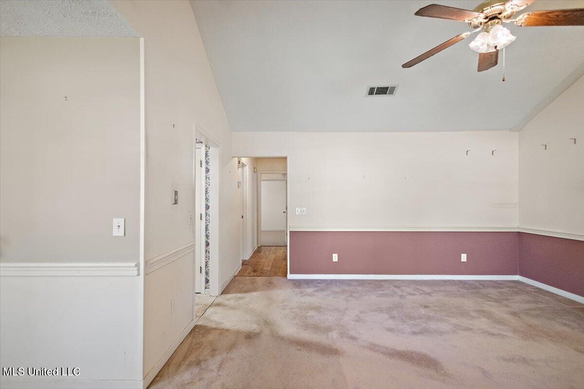 2012 Fox Hill Lane, Byram, Mississippi image 4