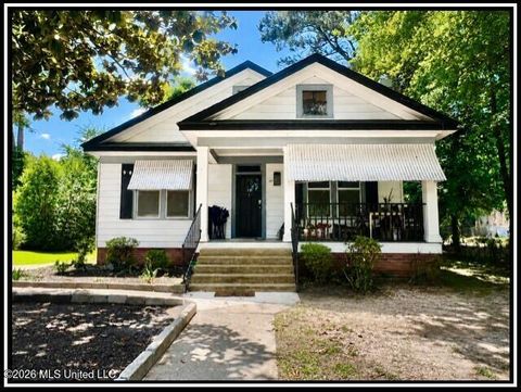 Homes For Sale - 371 S College Street<br/> Grenada, MS 38901