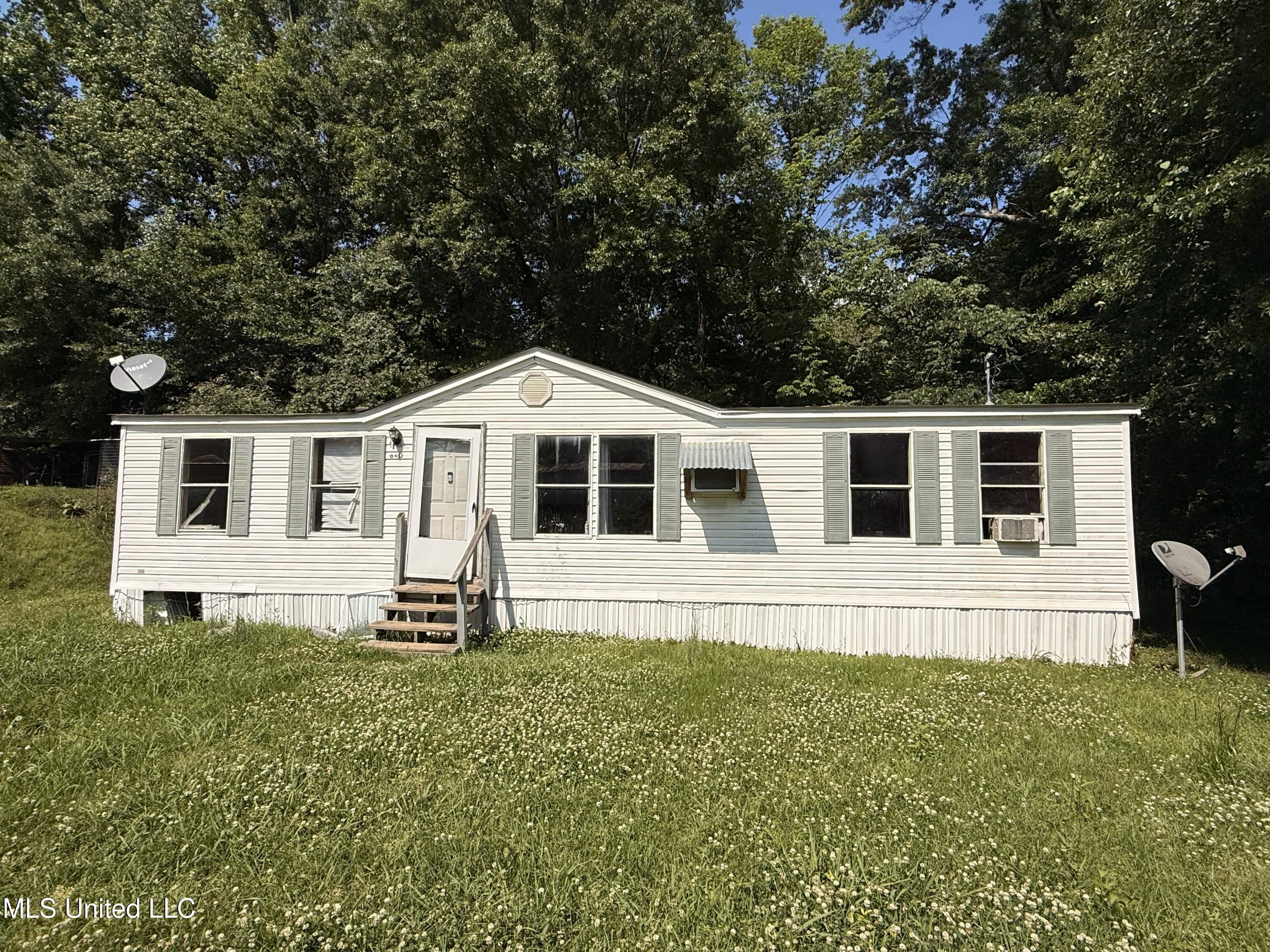 640 Heartwood Drive, Vicksburg, Mississippi image 1