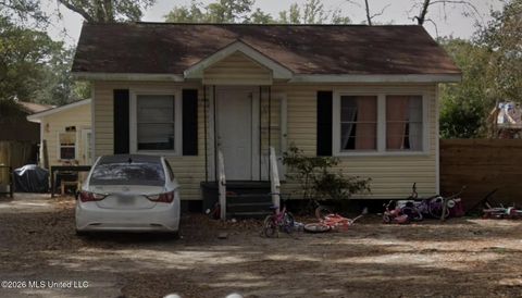 Multifamily For Sale - 3807 Floralwalk Drive<br/> Gulfport, MS 39501