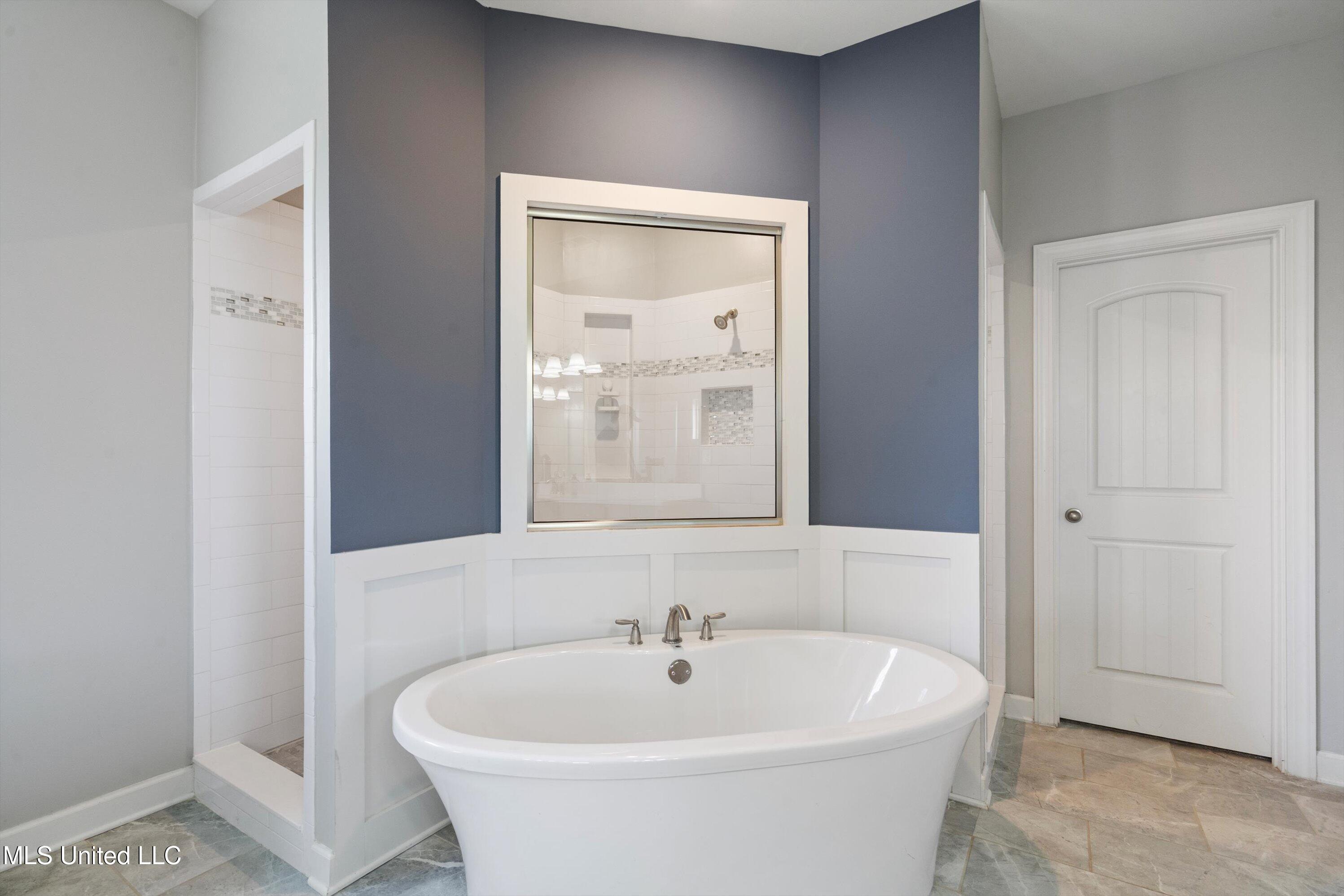 3668 Beech Tree Cove, Southaven, Mississippi image 17