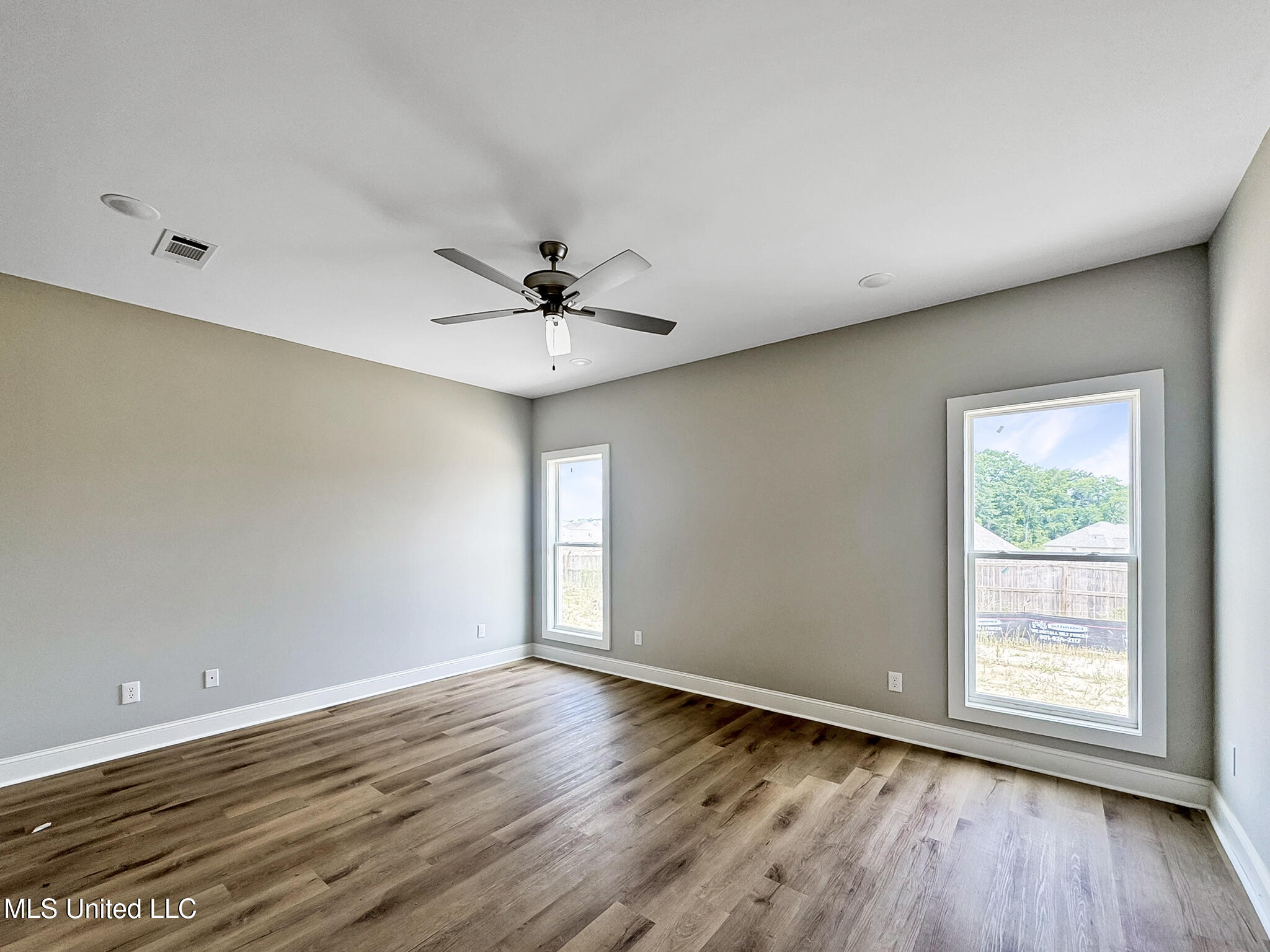 354 Willow Way, Canton, Mississippi image 8