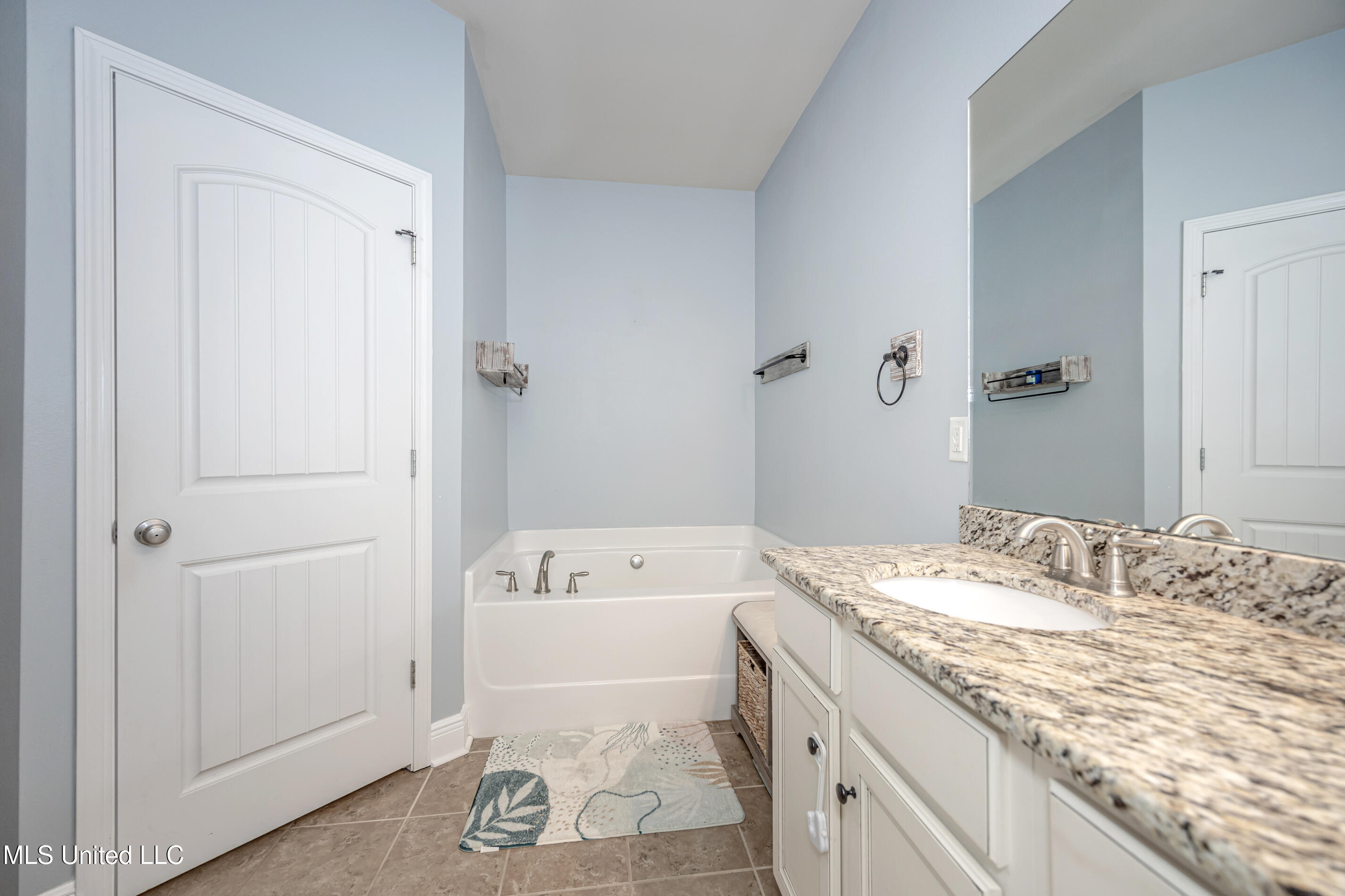 141 Clear Springs Circle, Ocean Springs, Mississippi image 29