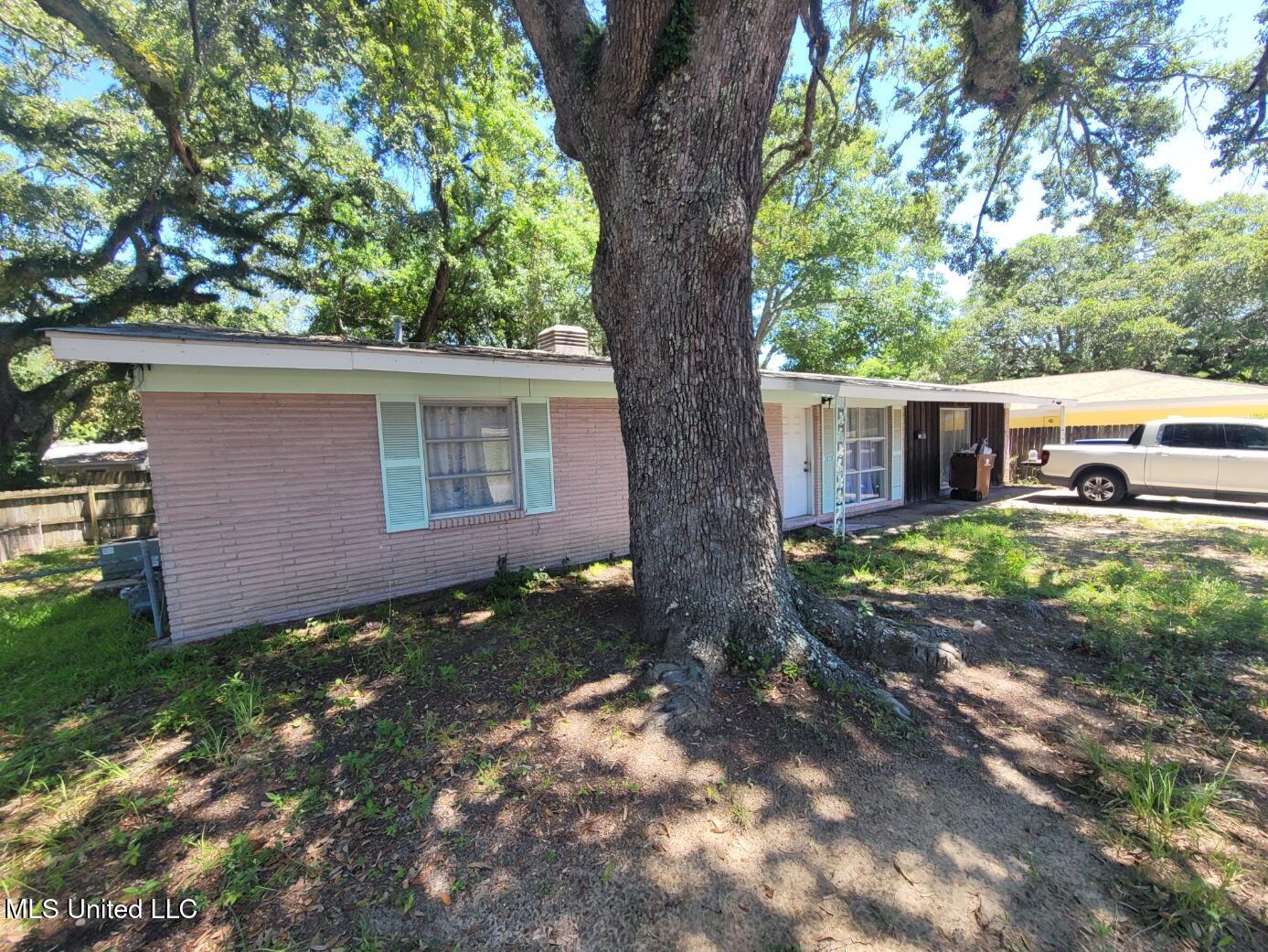 1028 Esposito Street, Biloxi, Mississippi image 1