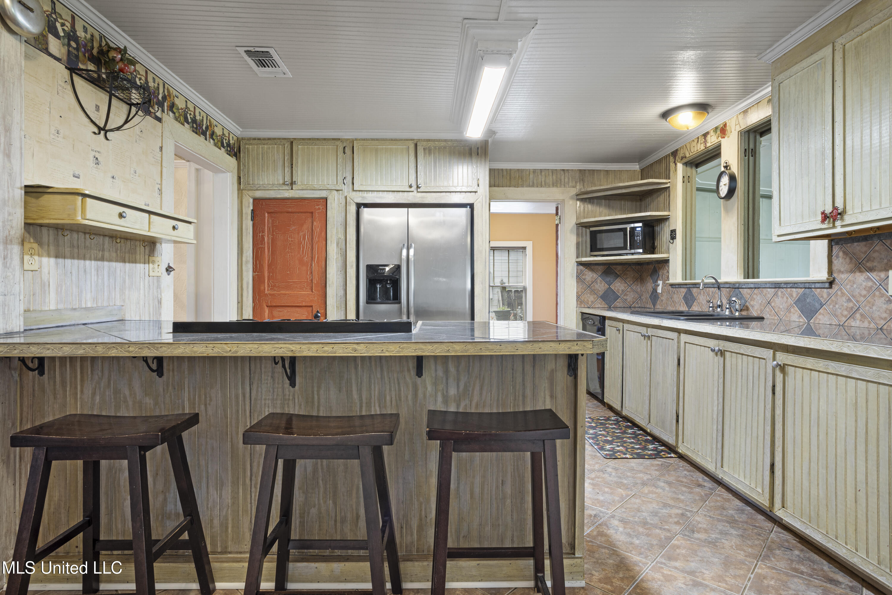 329 Demontluzin Avenue, Bay Saint Louis, Mississippi image 13