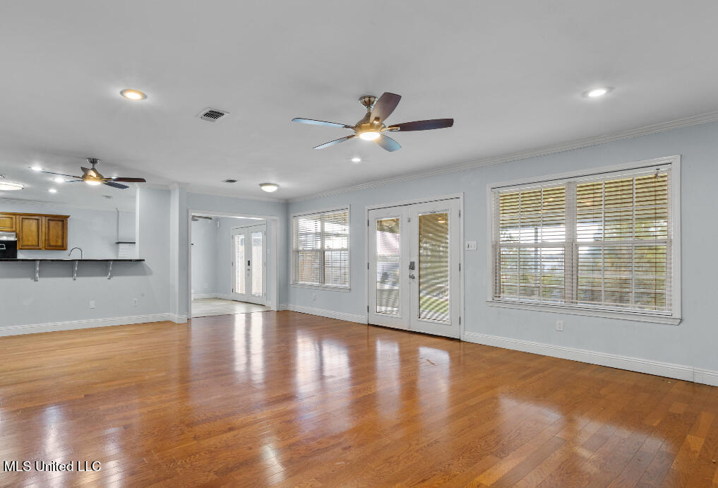 707 Holly Hills Drive, Biloxi, Mississippi image 5