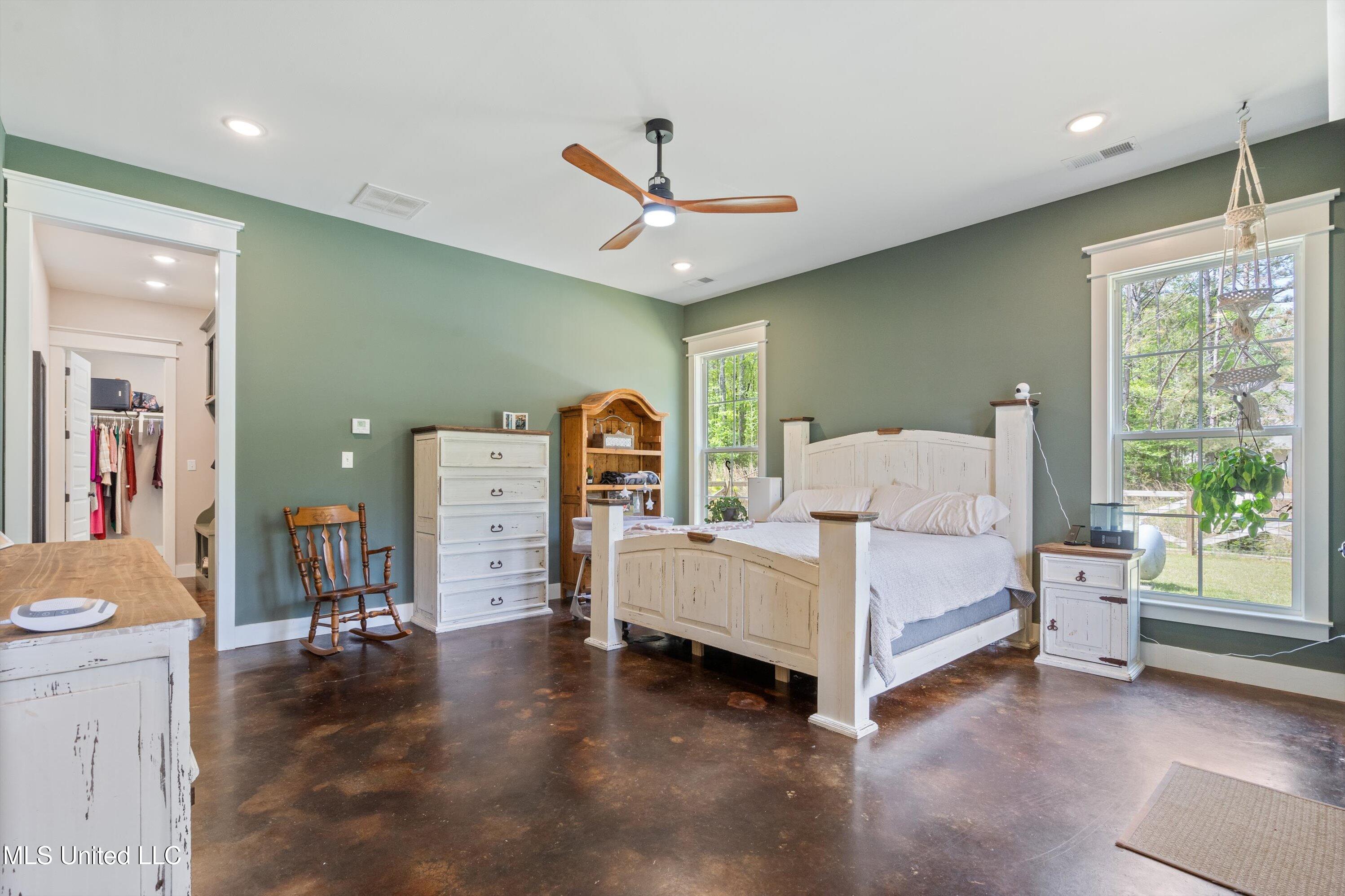 6978 Vaiden Road, Hernando, Mississippi image 32
