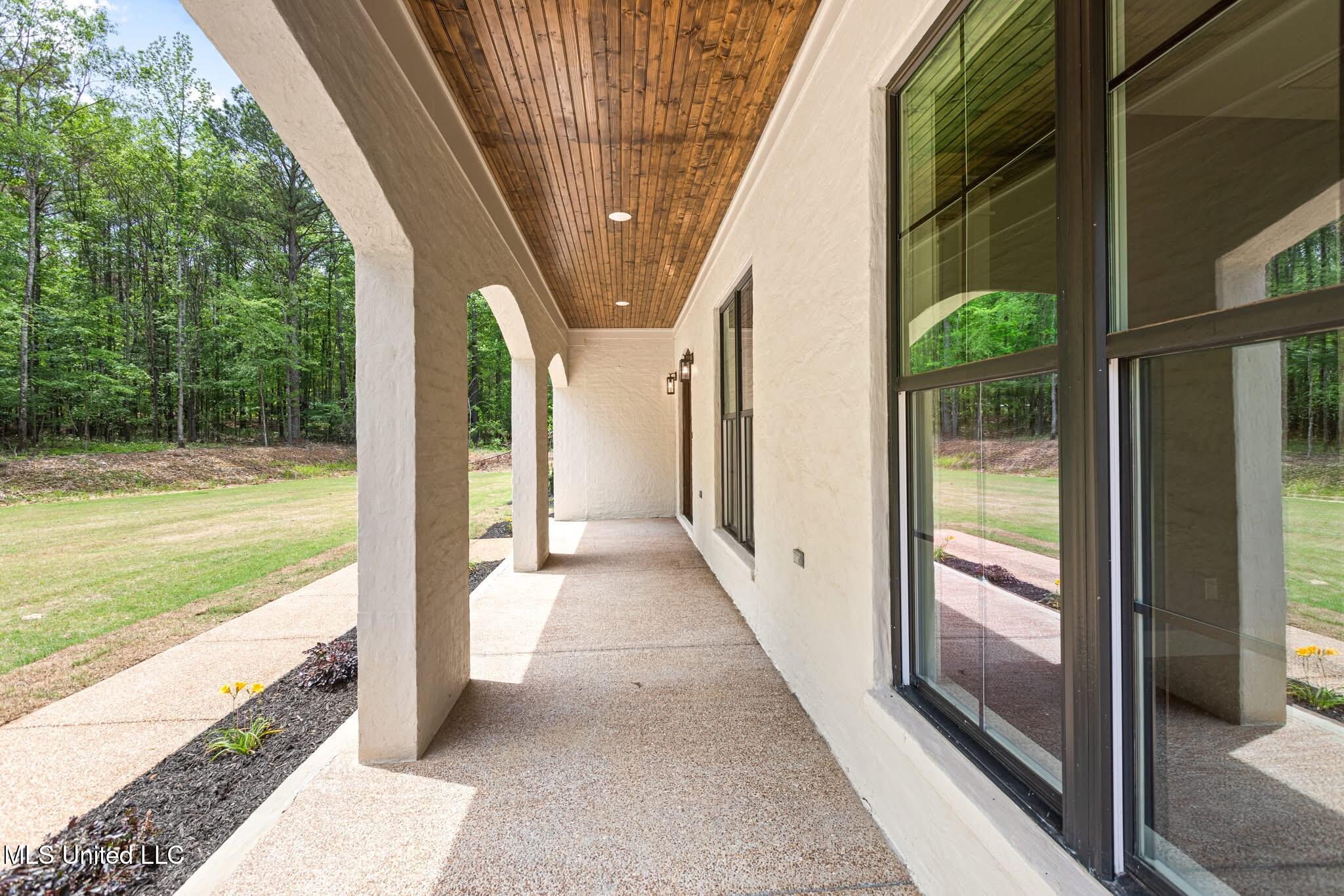 6978 Vaiden Road, Hernando, Mississippi image 7