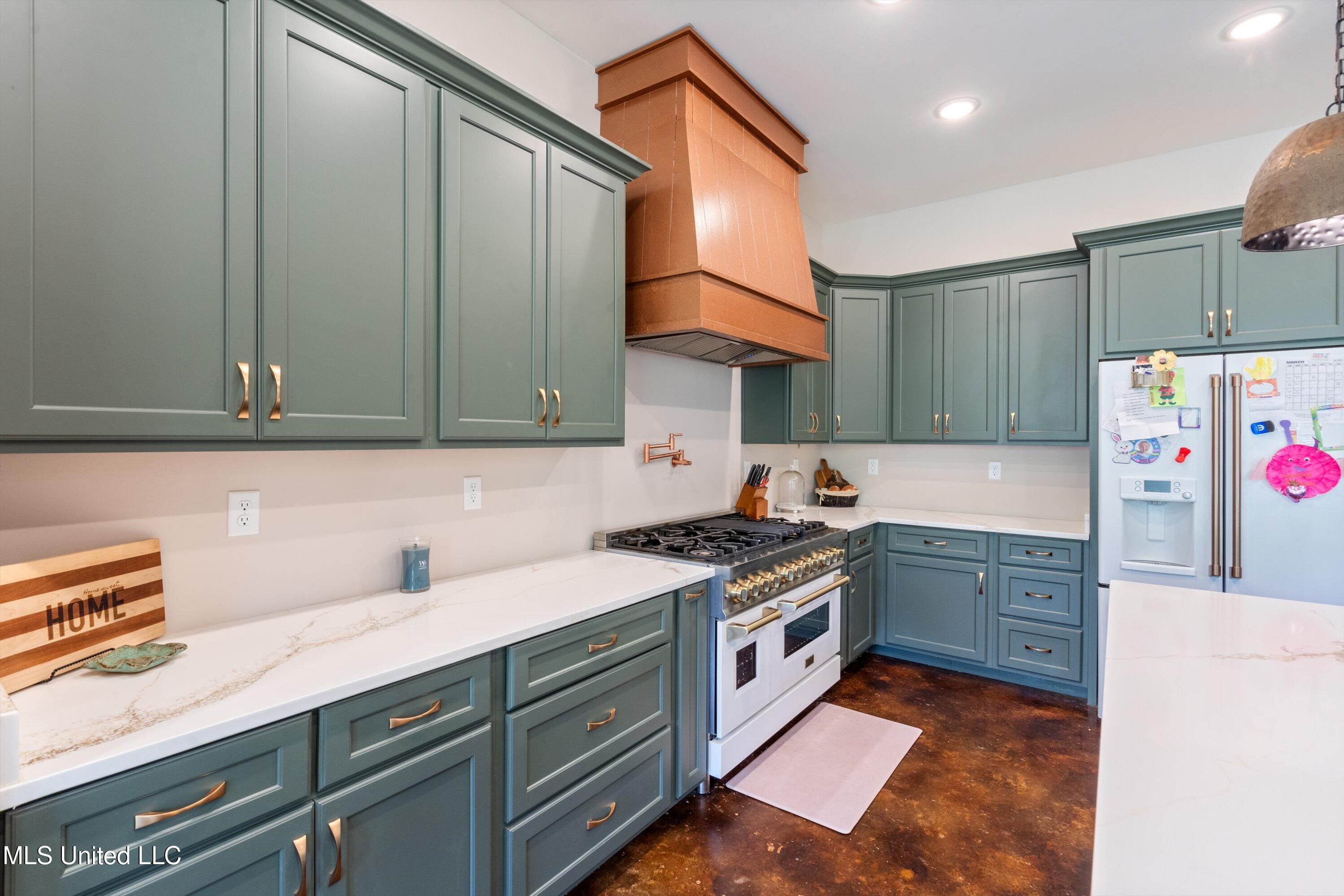 6978 Vaiden Road, Hernando, Mississippi image 25