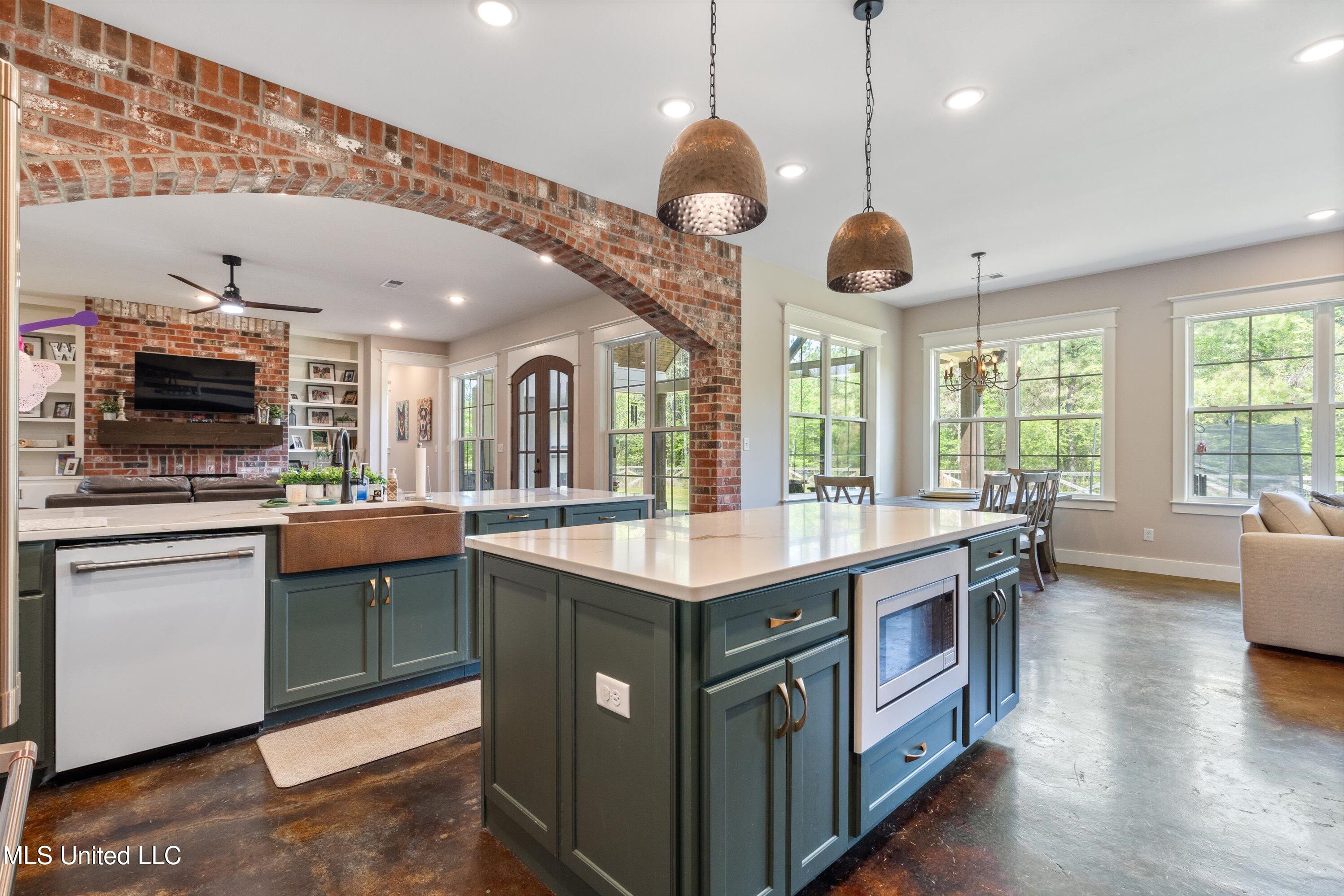 6978 Vaiden Road, Hernando, Mississippi image 26