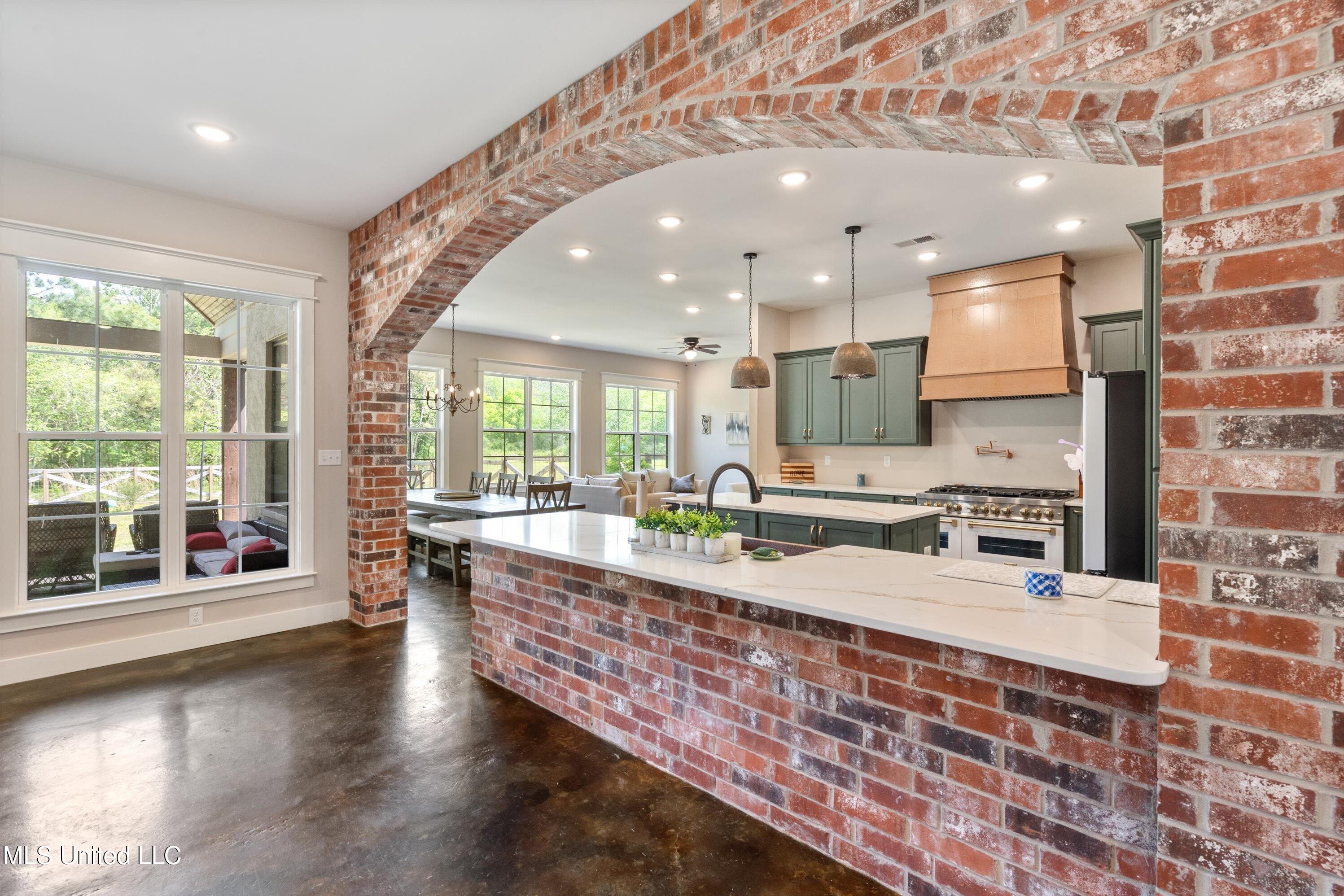 6978 Vaiden Road, Hernando, Mississippi image 22