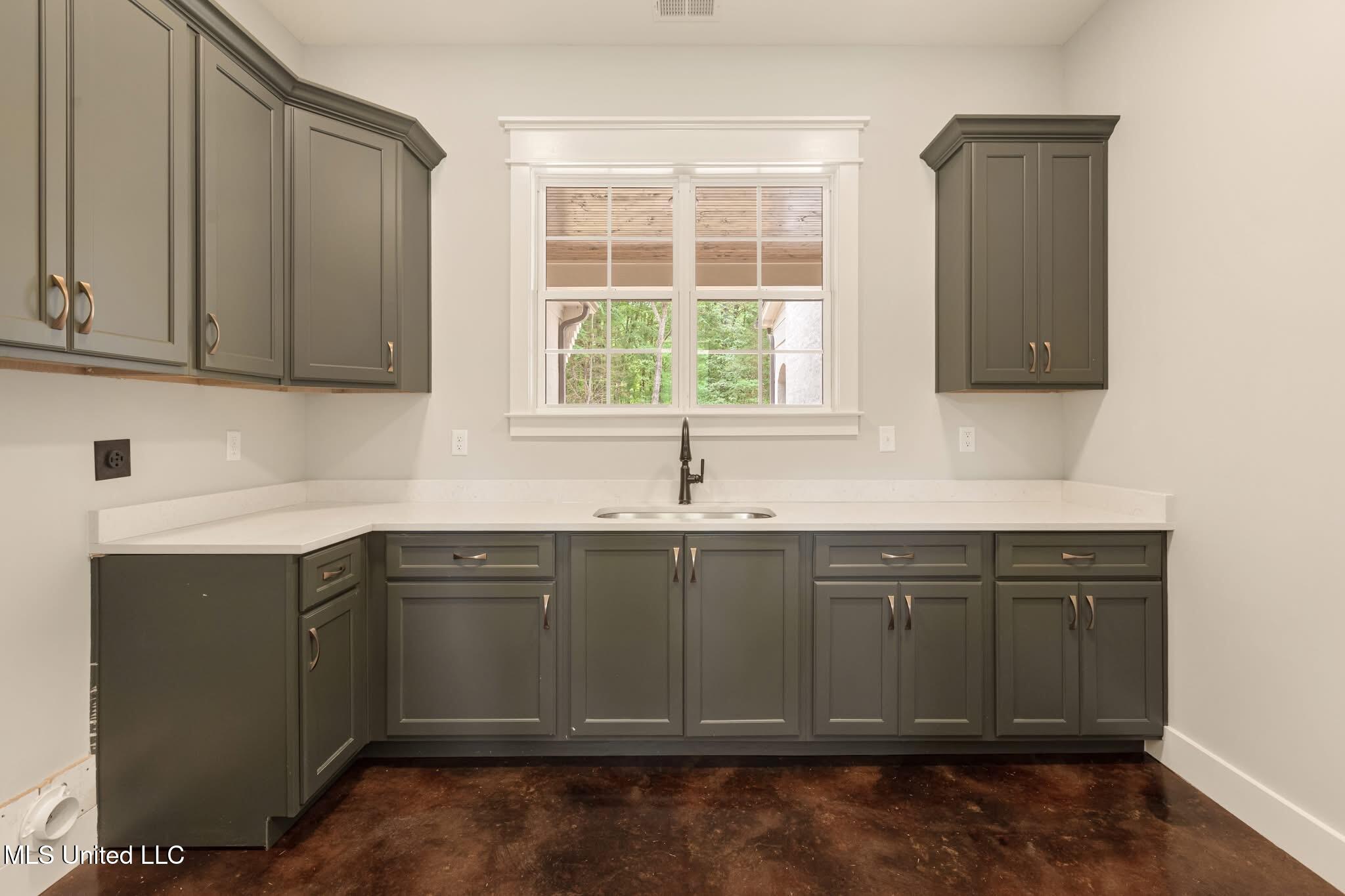 6978 Vaiden Road, Hernando, Mississippi image 29