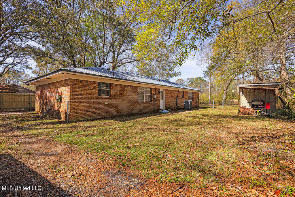 14314 Lemoyne Boulevard, Biloxi, Mississippi image 6