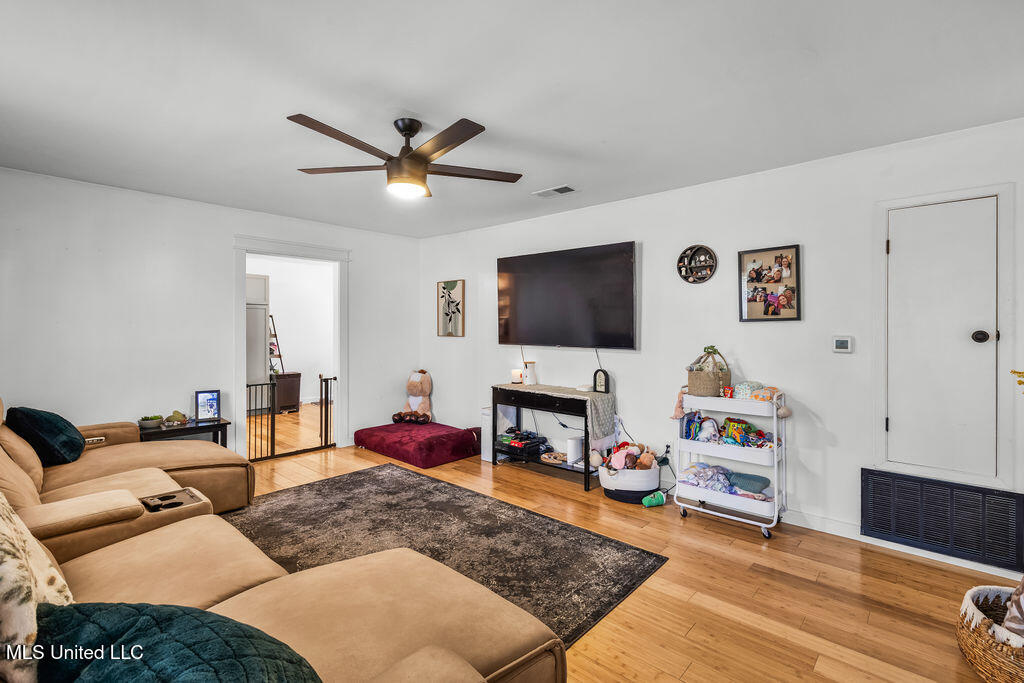 14314 Lemoyne Boulevard, Biloxi, Mississippi image 14