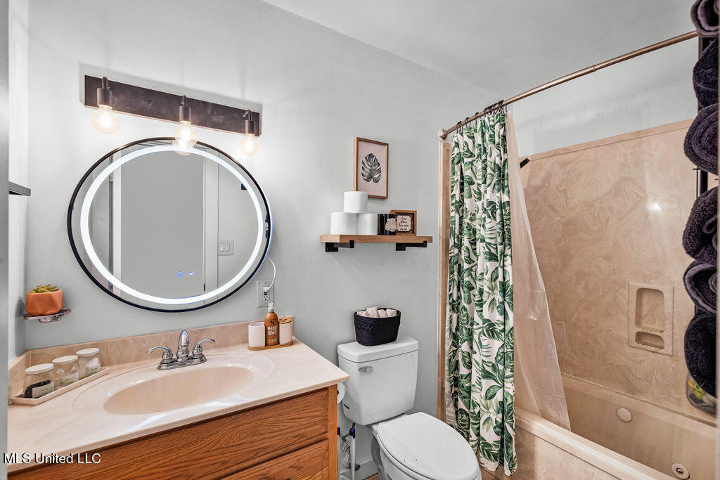 14314 Lemoyne Boulevard, Biloxi, Mississippi image 26