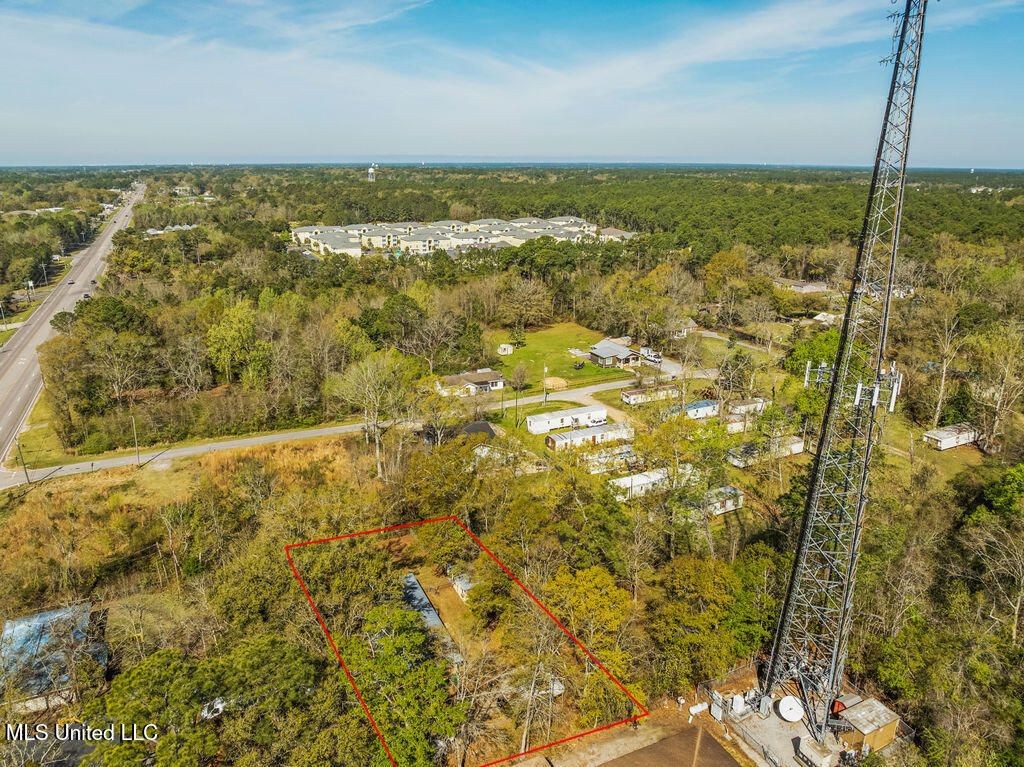 14314 Lemoyne Boulevard, Biloxi, Mississippi image 29