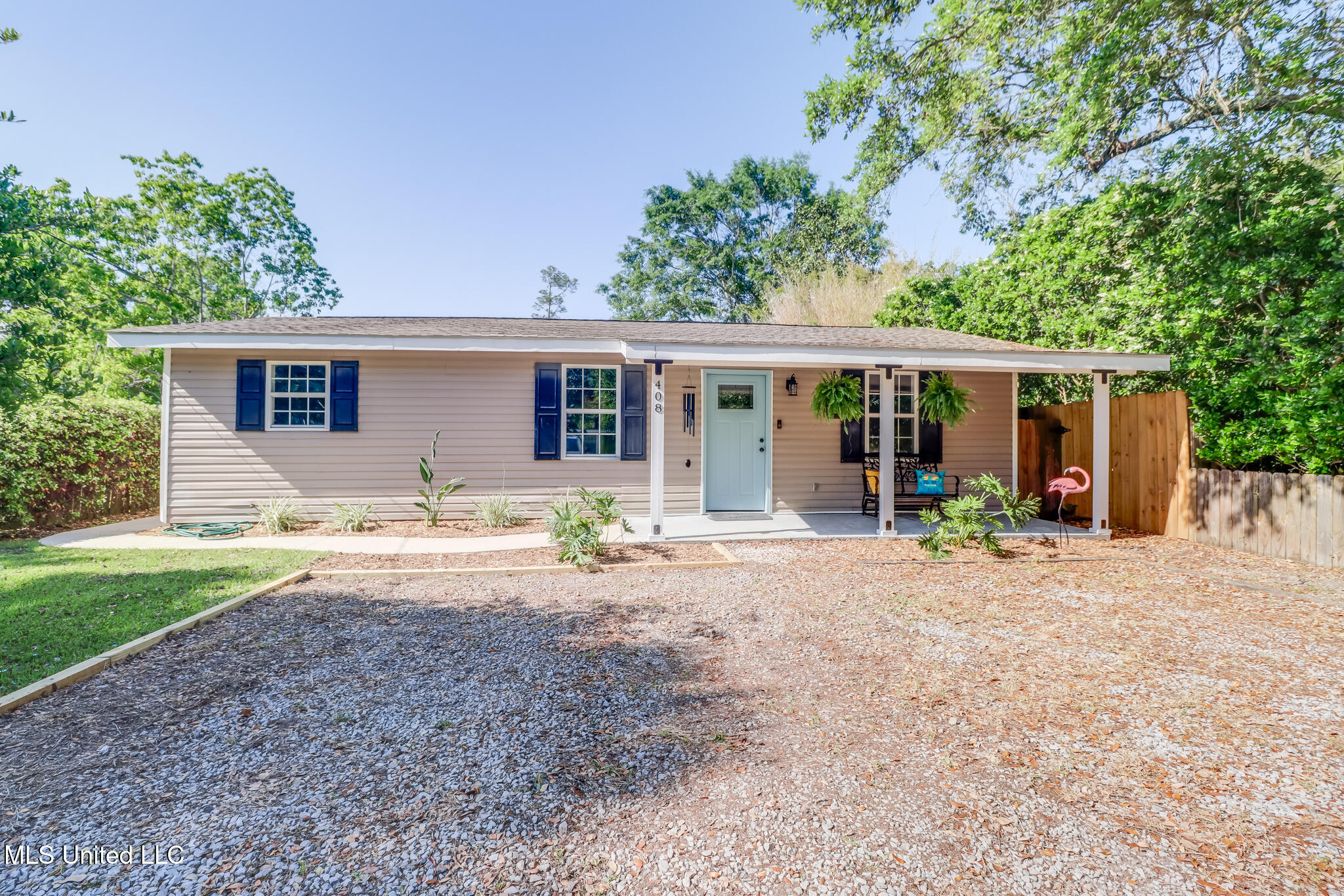 408 Necaise Street, Waveland, Mississippi image 2