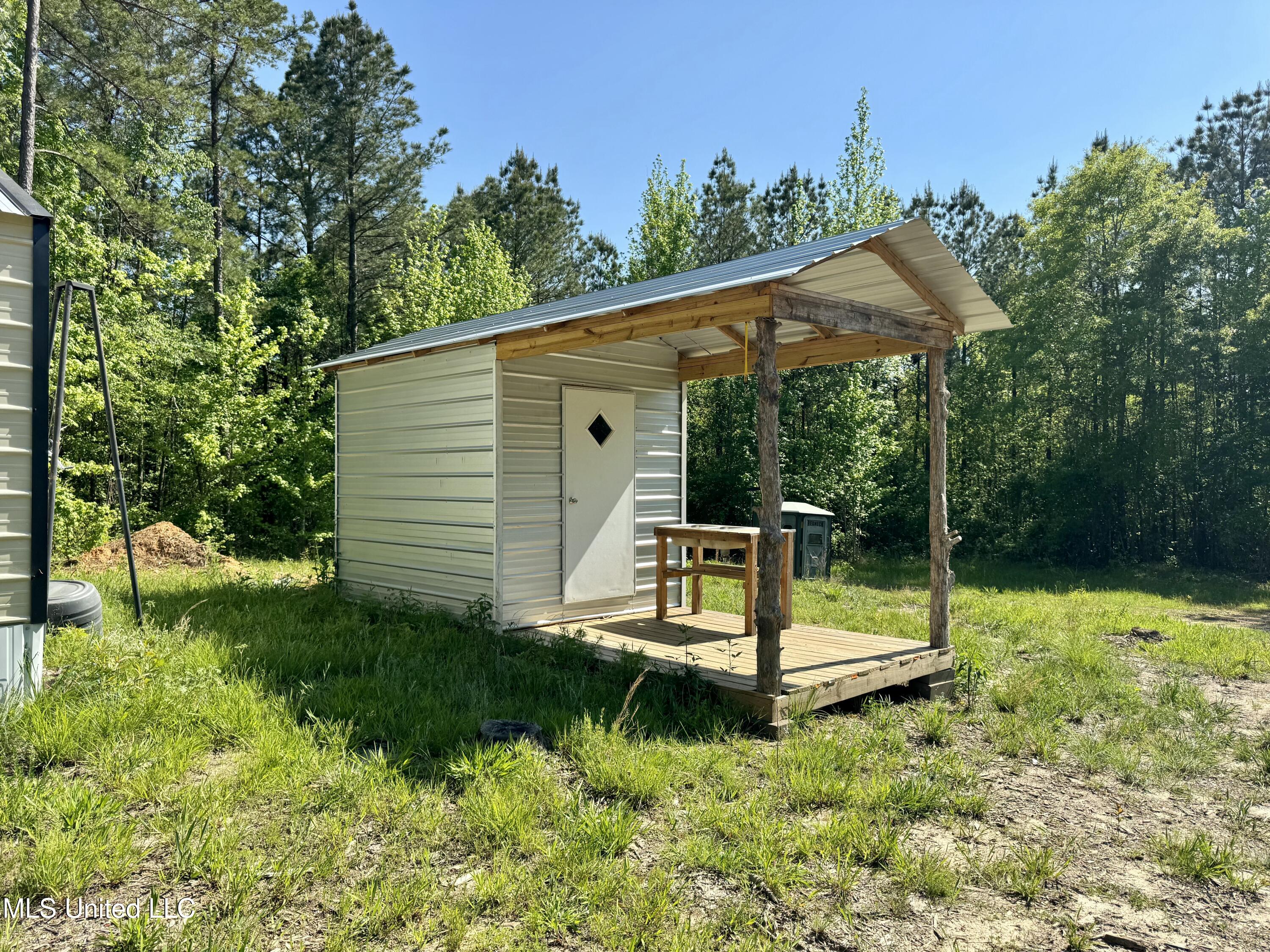 1131 Cauthen Road, Camden, Mississippi image 17