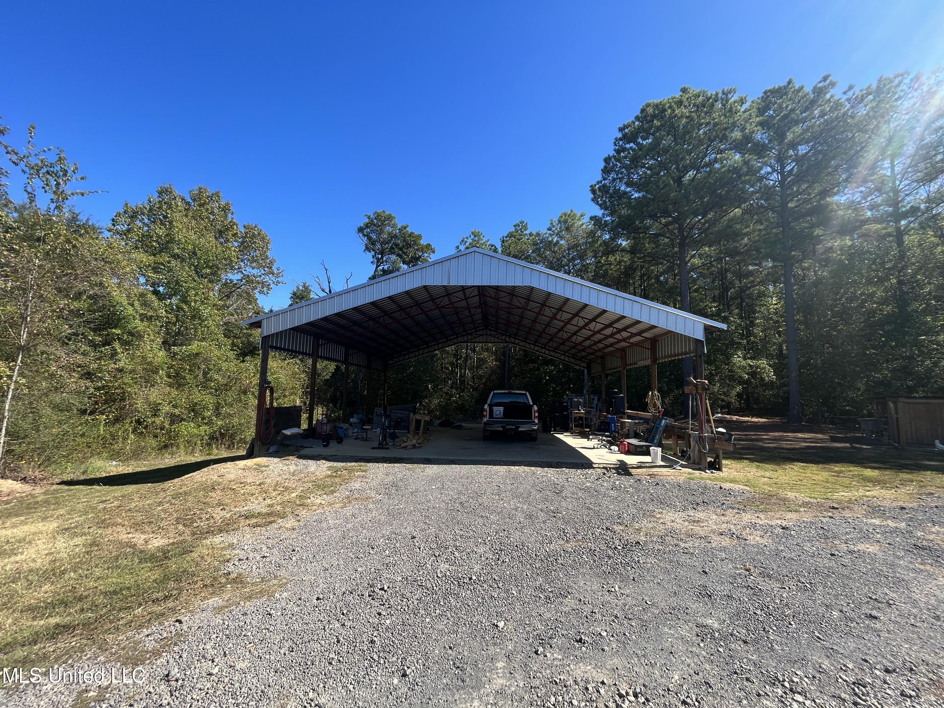 588 Utah Road, Lena, Mississippi image 9