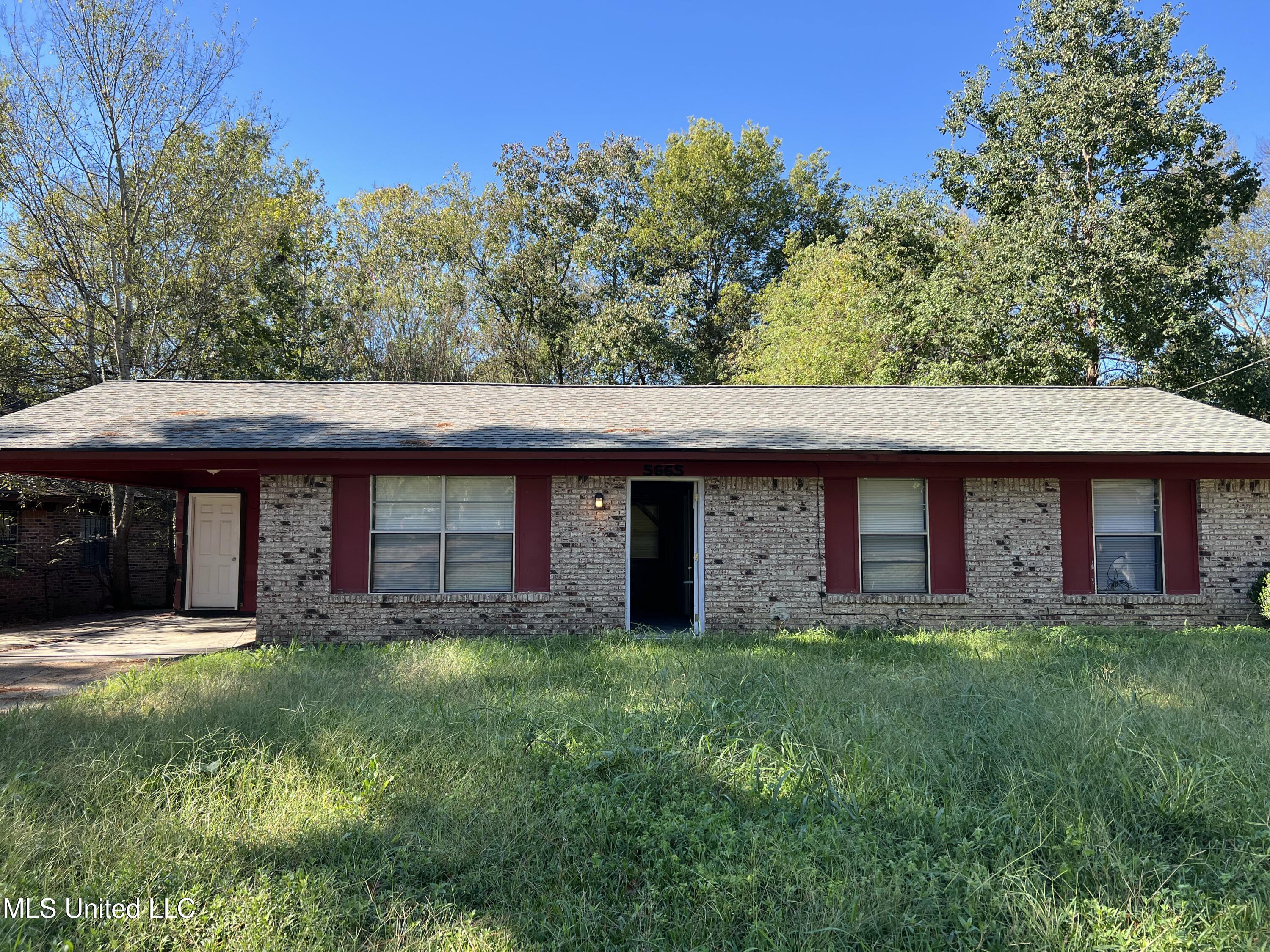 5665 Queen Mary Lane, Jackson, Mississippi image 1