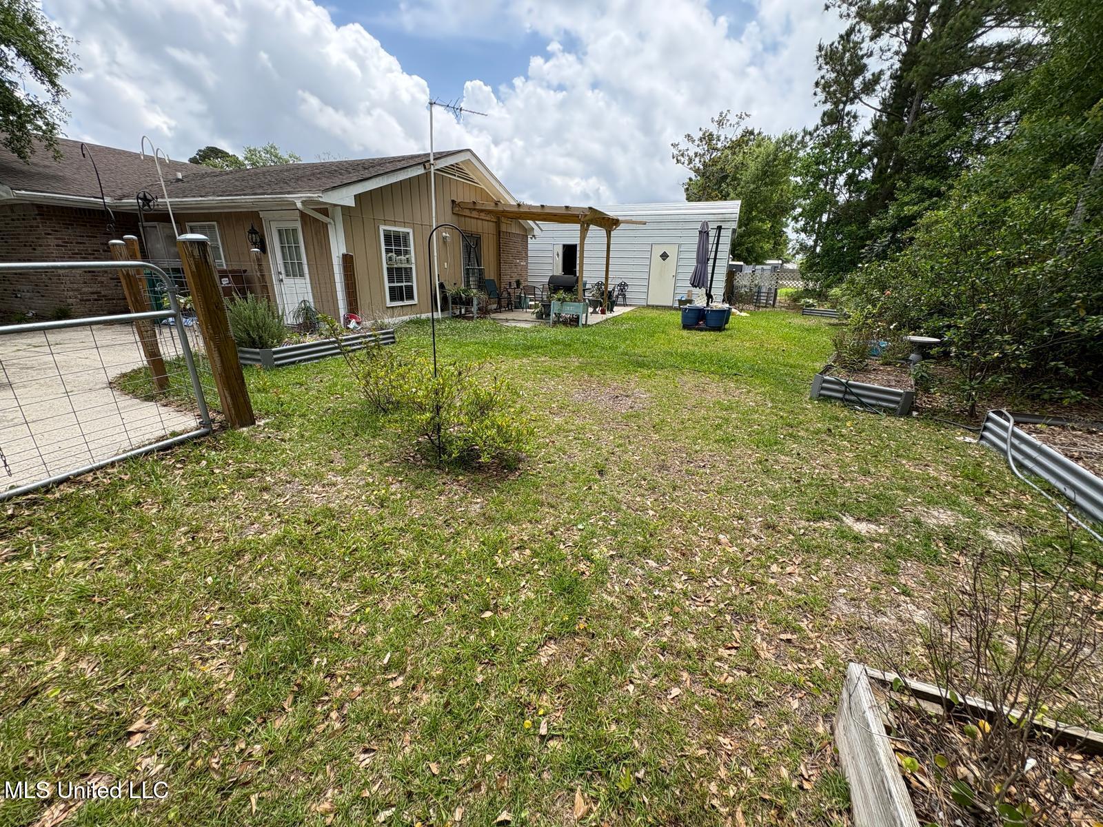 710 Beyer Drive, Bay Saint Louis, Mississippi image 6