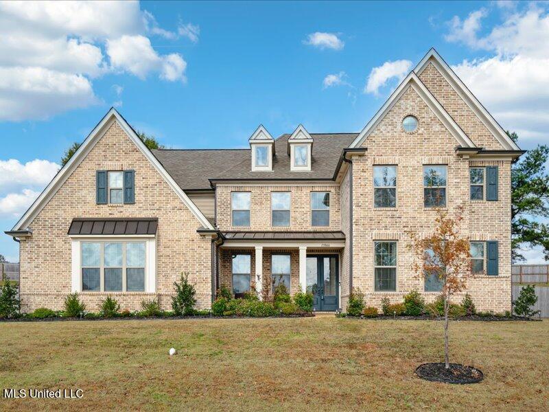 13866 High Fields Way, Olive Branch, Mississippi image 1