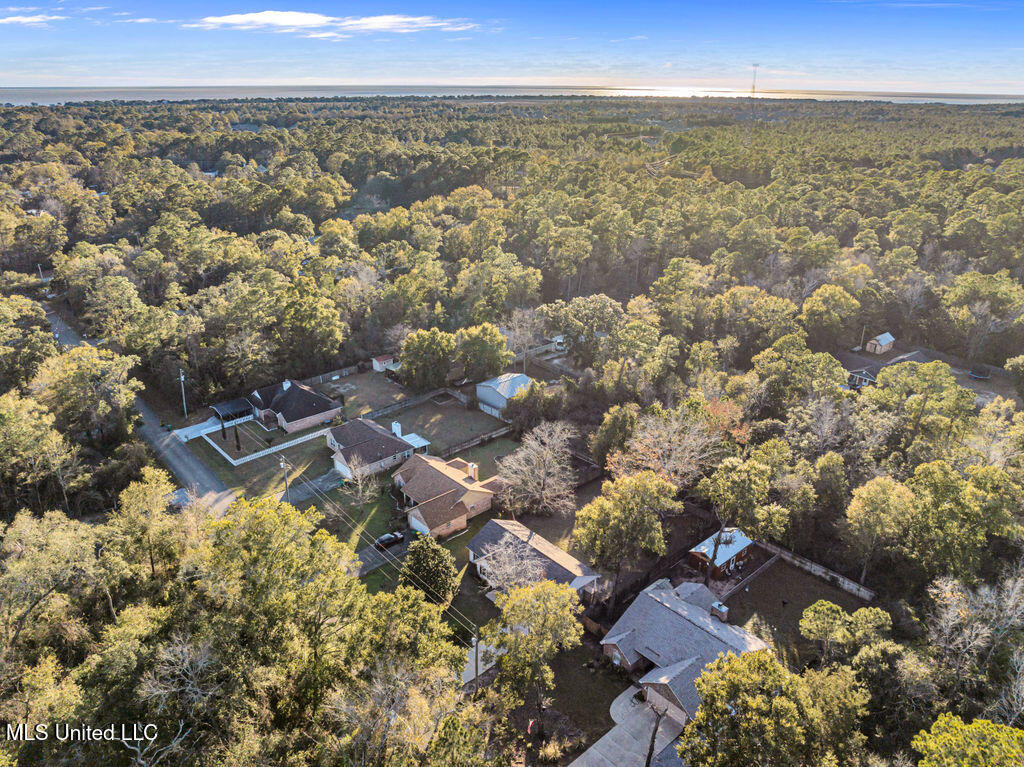 1613 Cook Street, Ocean Springs, Mississippi image 26