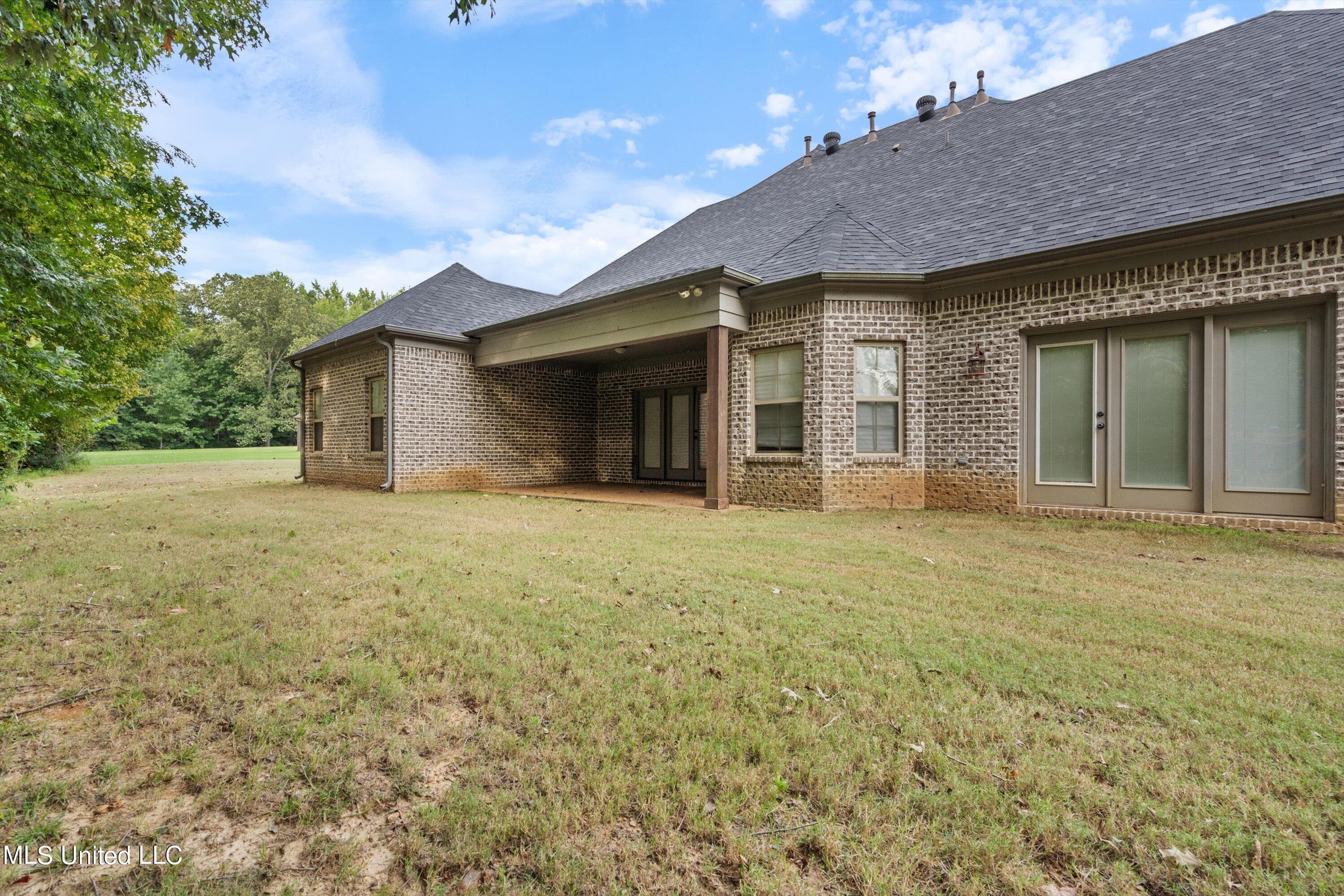 3435 W Long Bridge Road, Olive Branch, Mississippi image 33