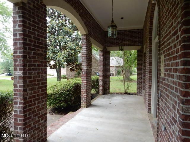 8 Auburn Lane, Hattiesburg, Mississippi image 7