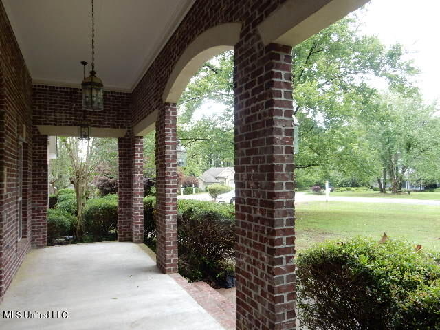 8 Auburn Lane, Hattiesburg, Mississippi image 4
