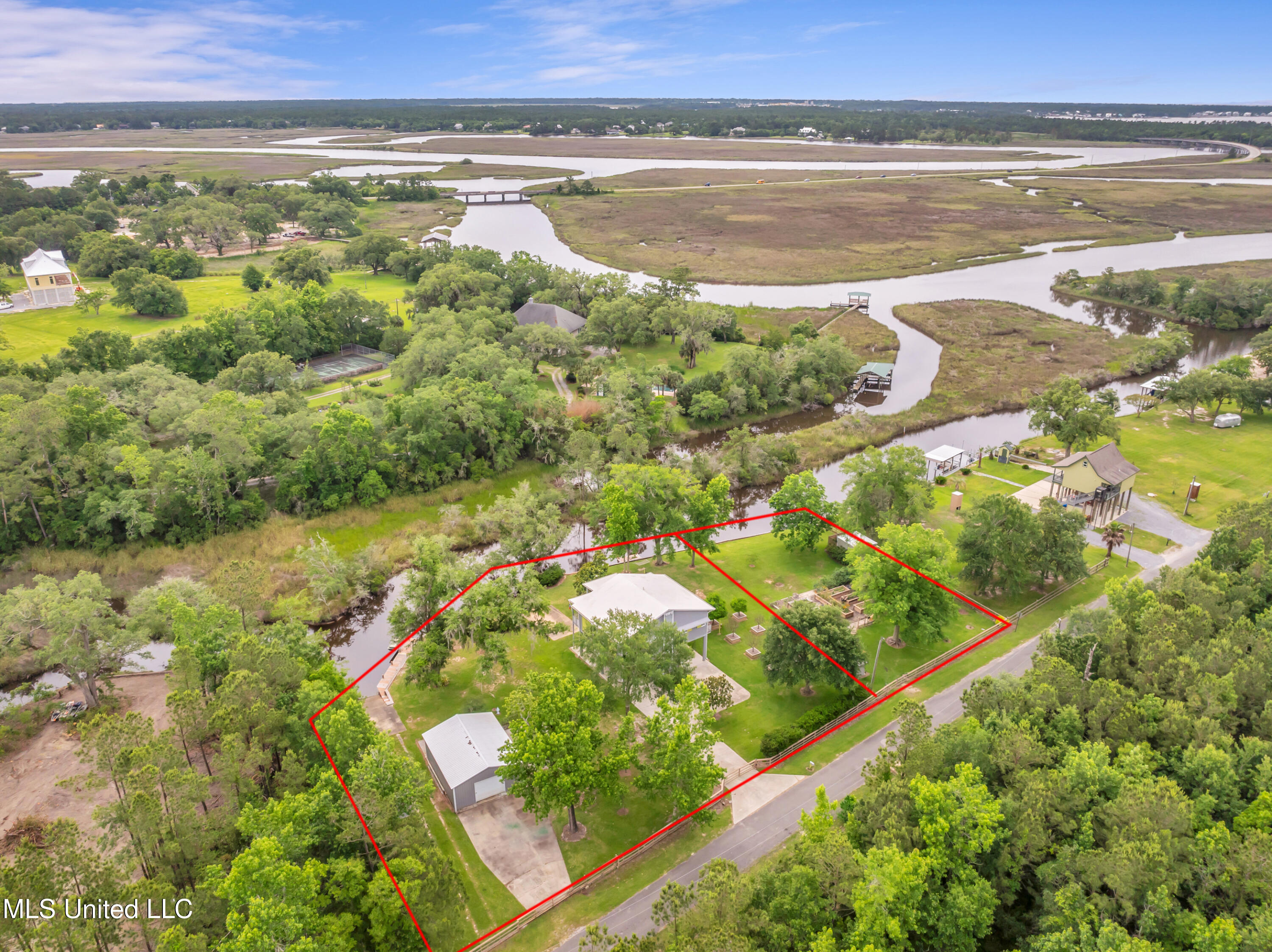 25545 Winding Way Drive, Pass Christian, Mississippi image 39