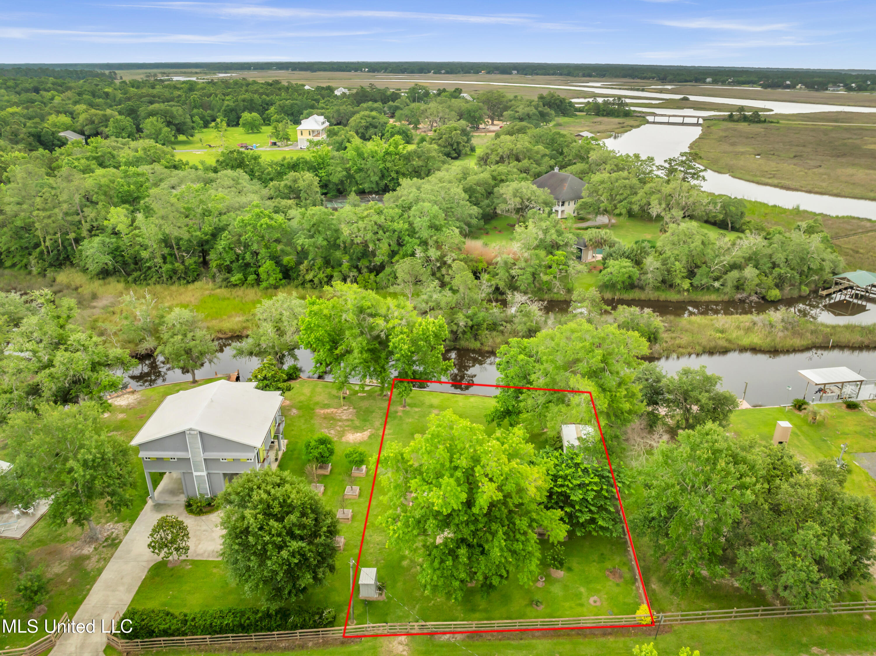 25545 Winding Way Drive, Pass Christian, Mississippi image 48