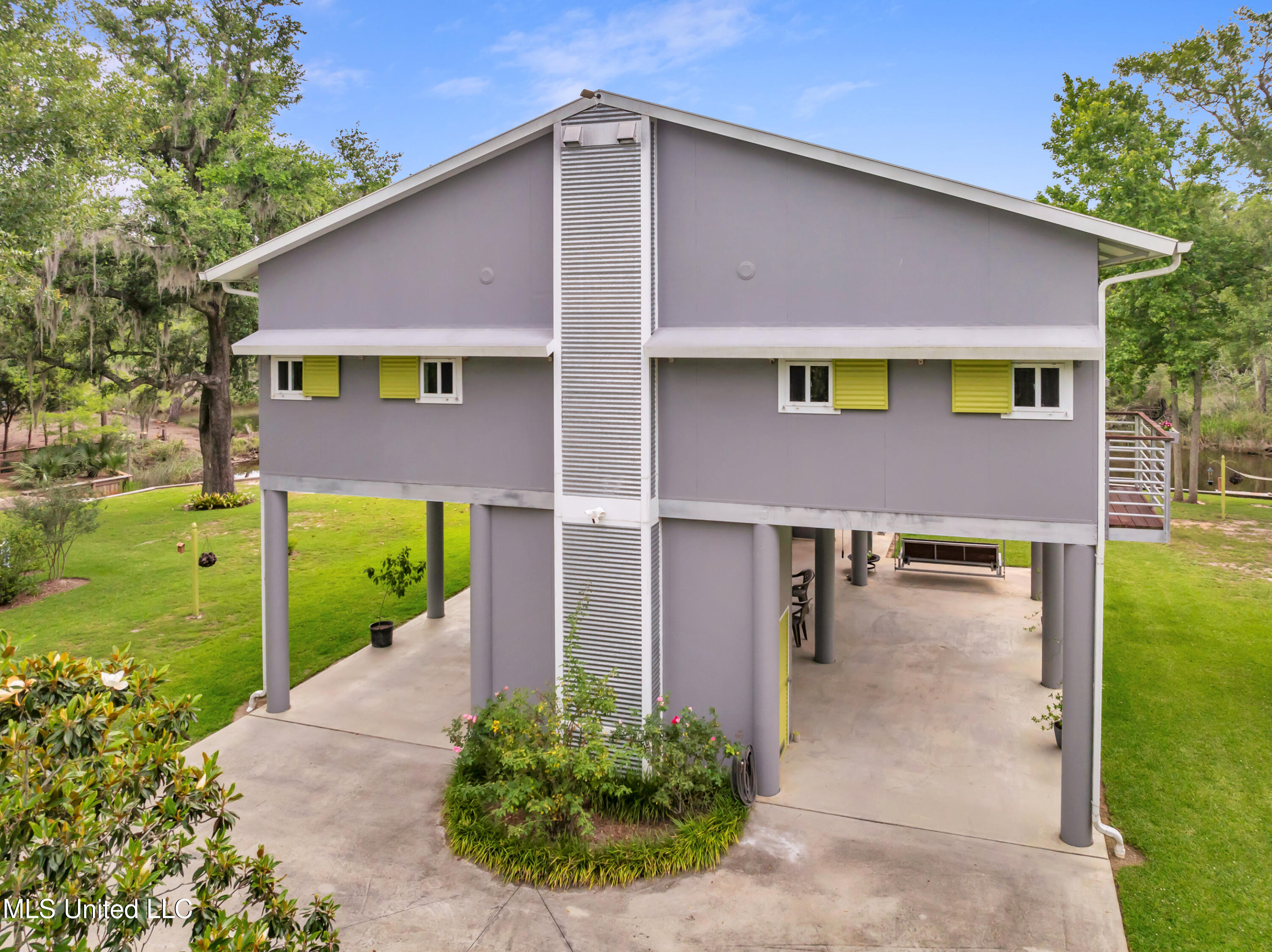 25545 Winding Way Drive, Pass Christian, Mississippi image 6