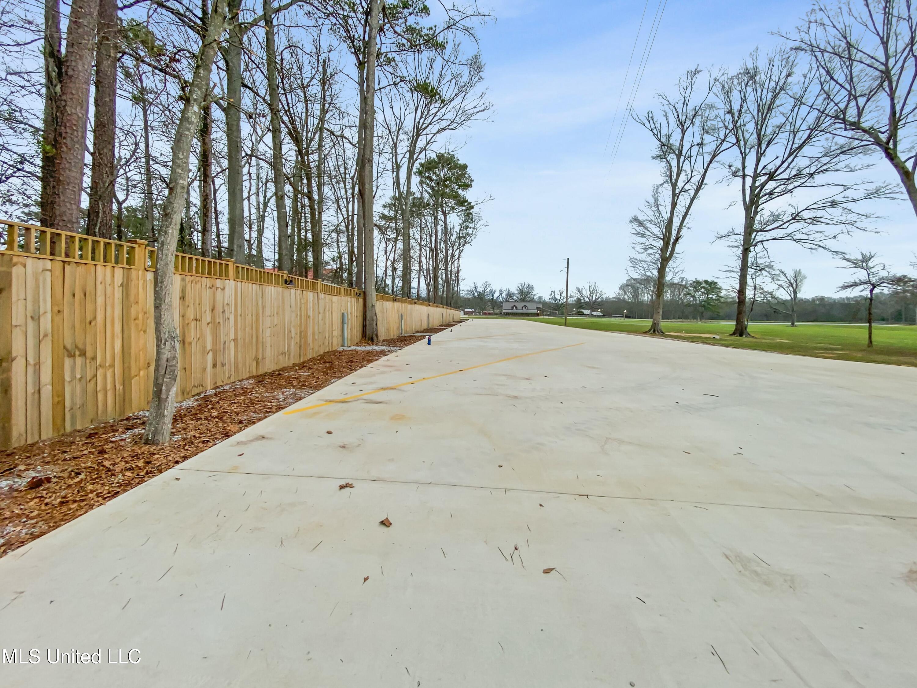 22411 Us-80, Lake, Mississippi image 50