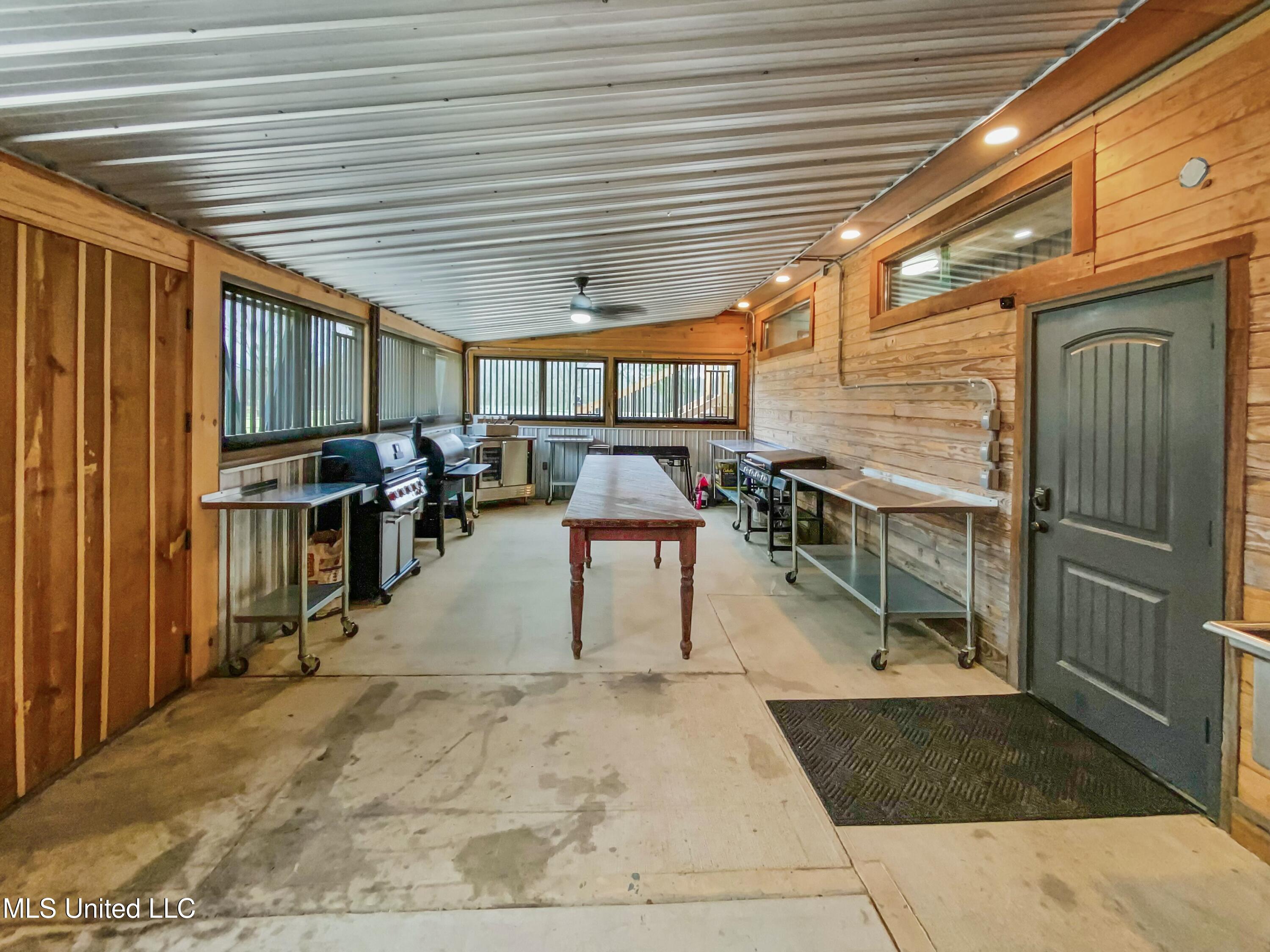 22411 Us-80, Lake, Mississippi image 32