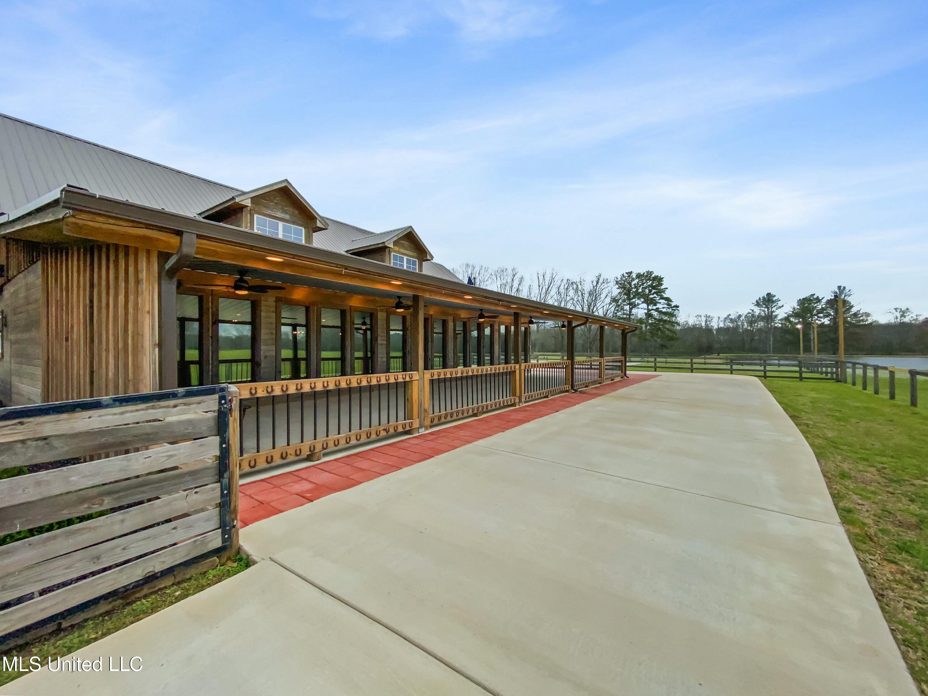 22411 Us-80, Lake, Mississippi image 33