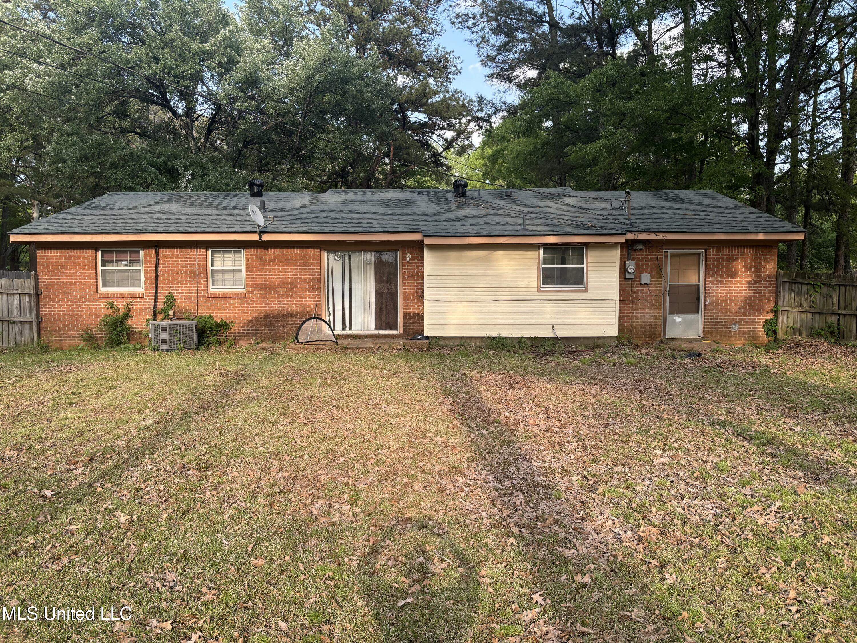212 Gordan Drive, Batesville, Mississippi image 10