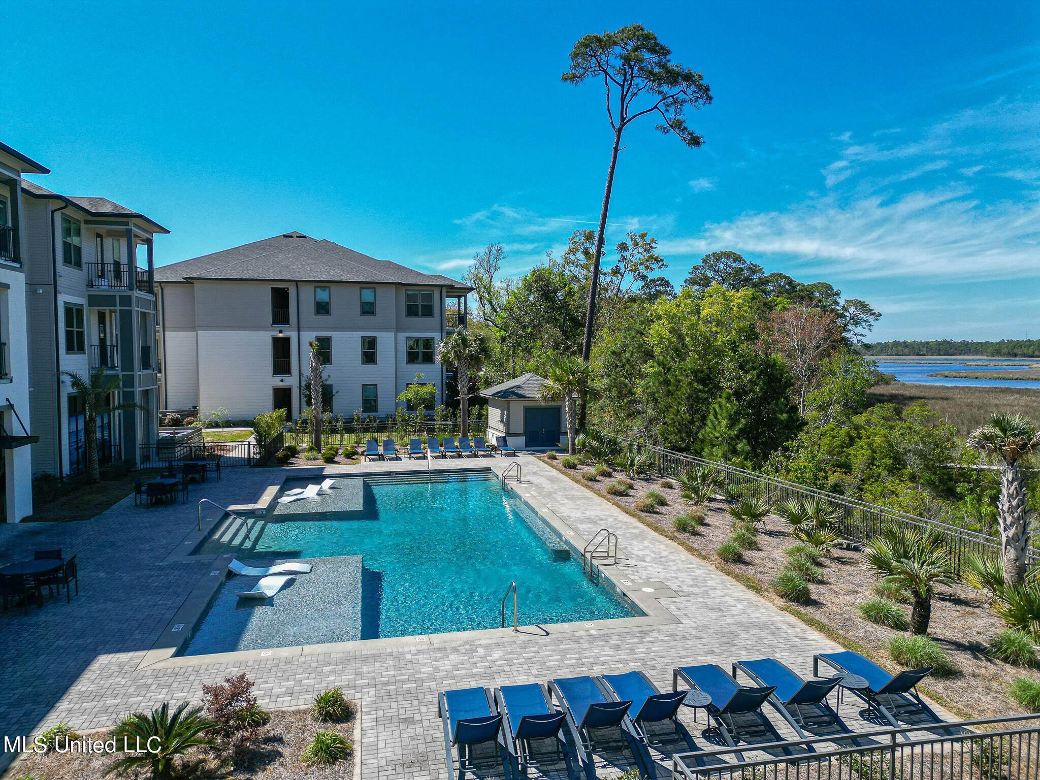 2501 Bienville Boulevard #526, Ocean Springs, Mississippi image 2