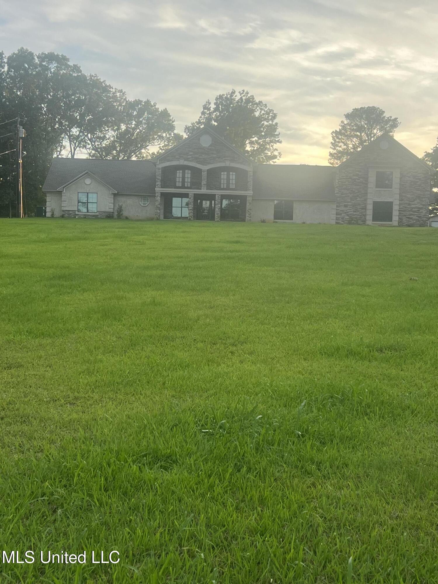 589 N Old Canton Road, Madison, Mississippi image 1