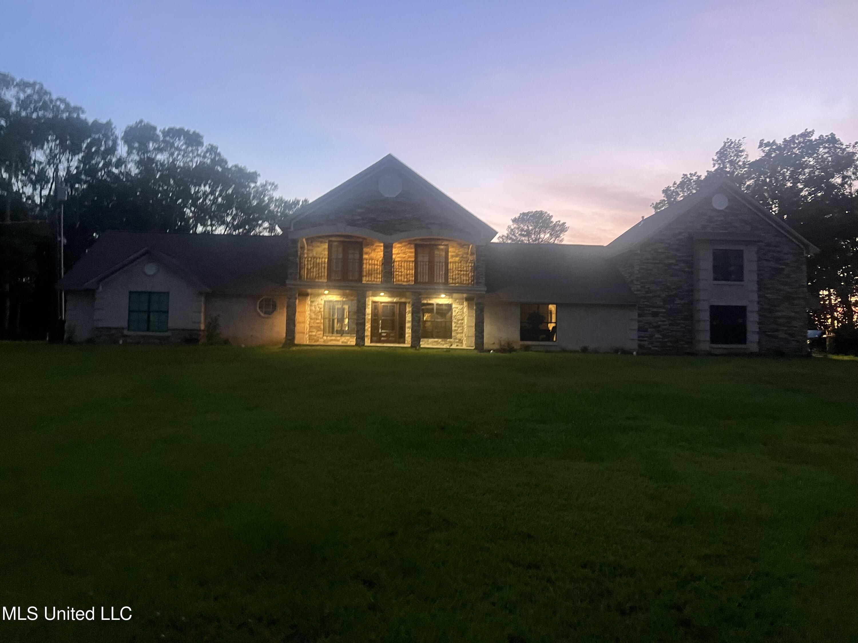 589 N Old Canton Road, Madison, Mississippi image 5