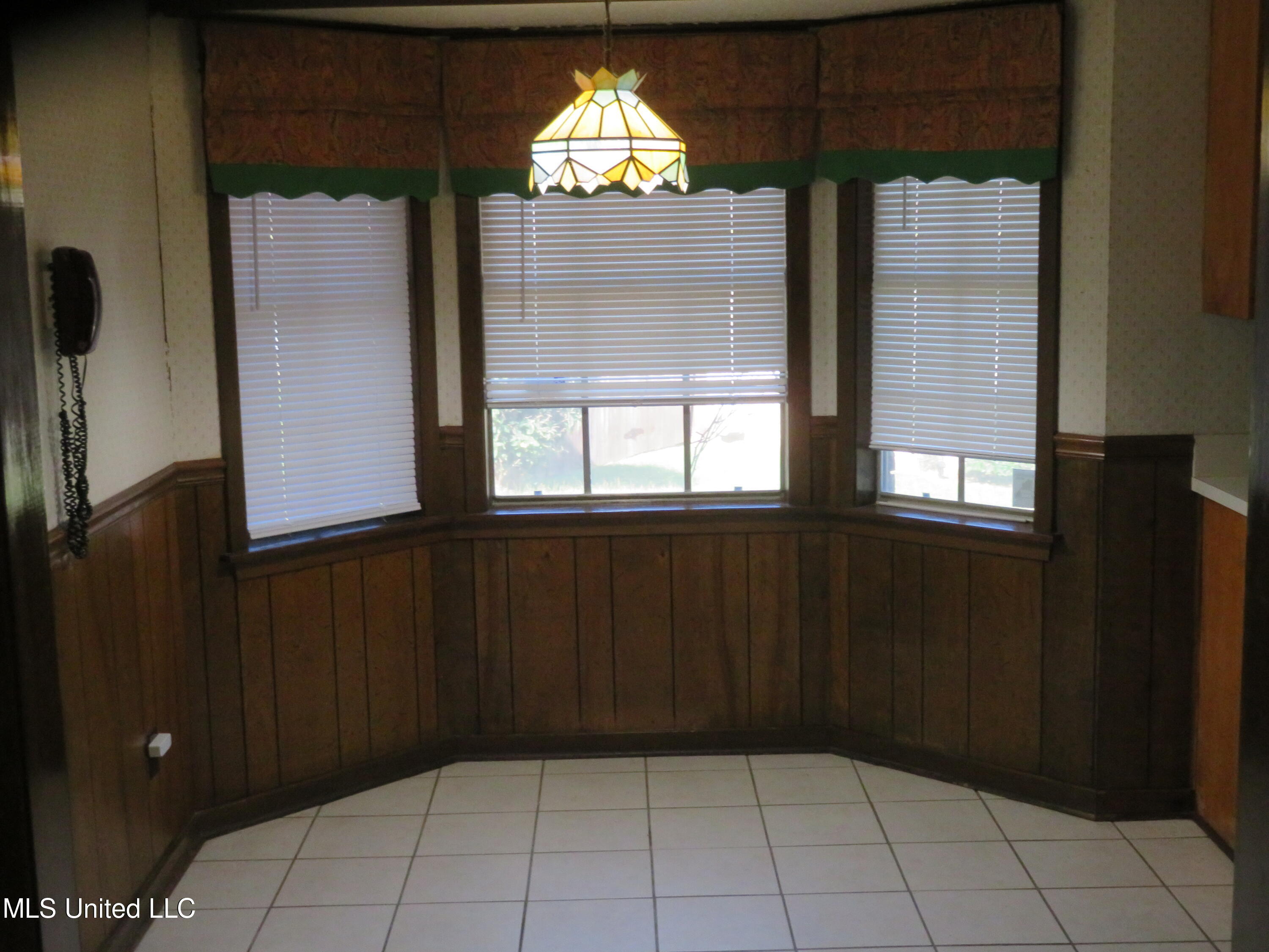 1470 Vernon Circle, Jackson, Mississippi image 7