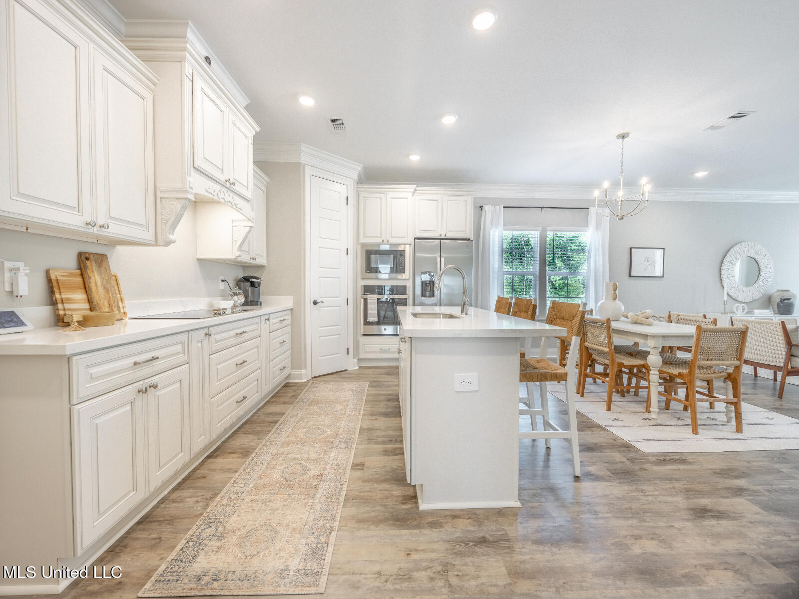 126 Everly Circle, Ocean Springs, Mississippi image 2