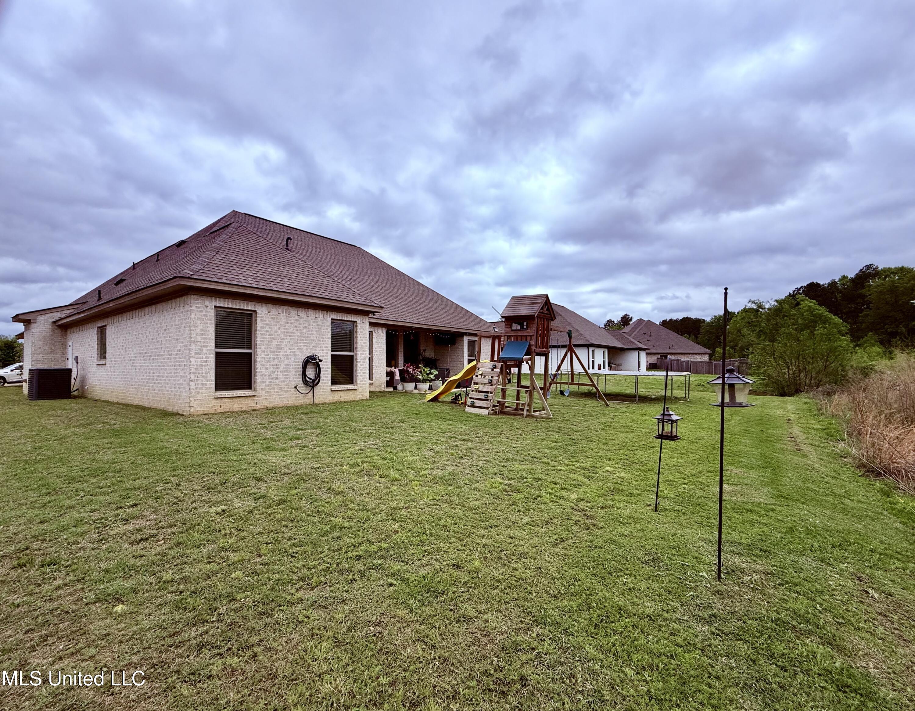 631 Wild Horse Lane, Brandon, Mississippi image 44