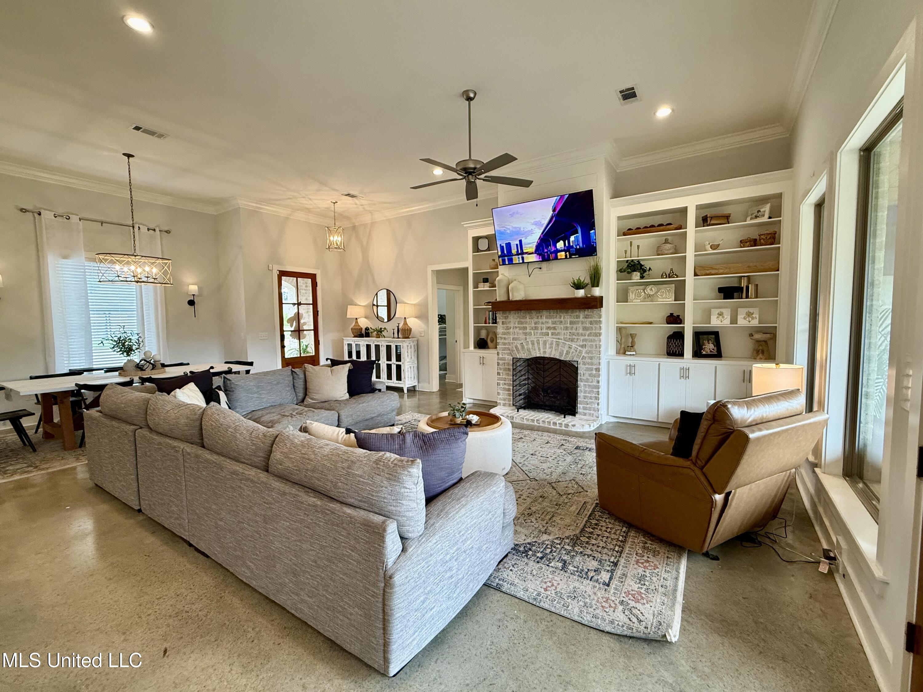 631 Wild Horse Lane, Brandon, Mississippi image 12