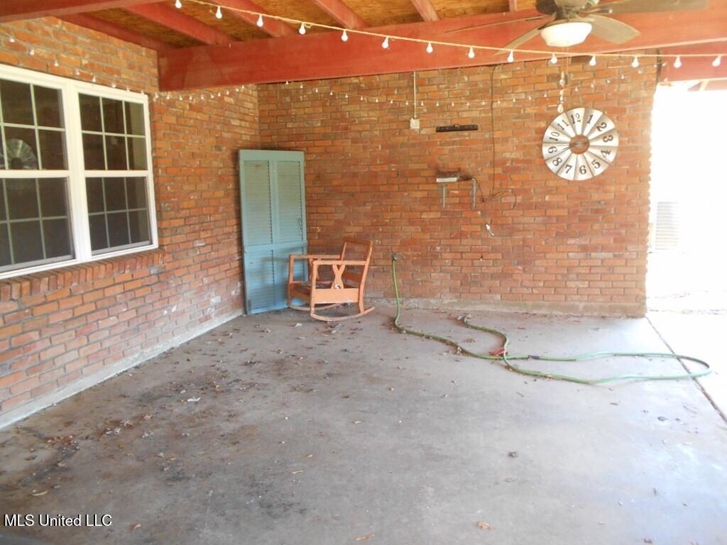 115 Mansfield Drive, Natchez, Mississippi image 4